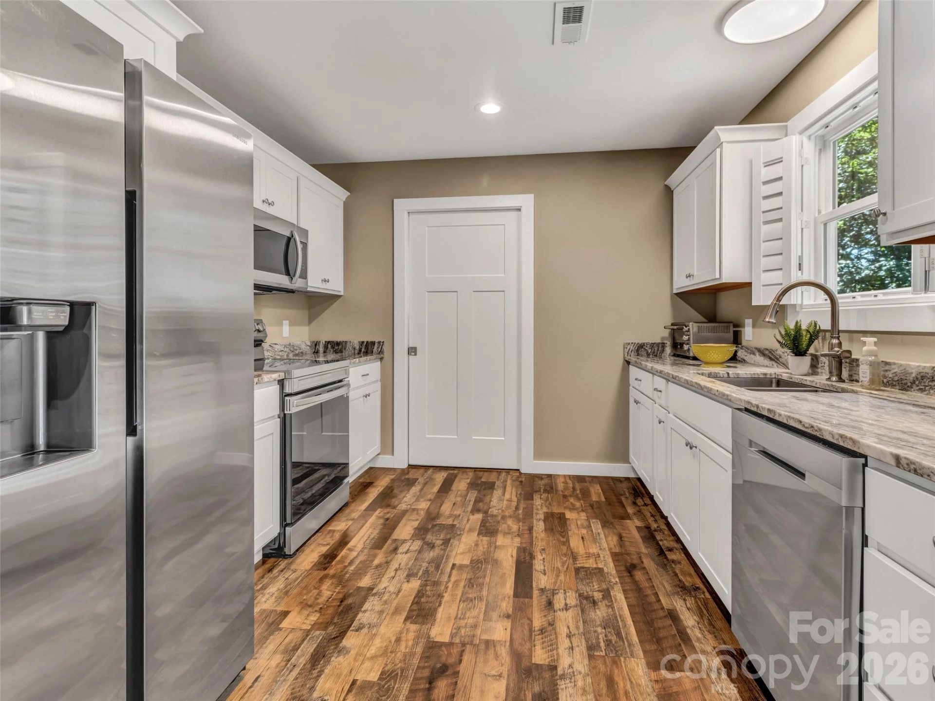 212 Walt Drive - Photo 24
