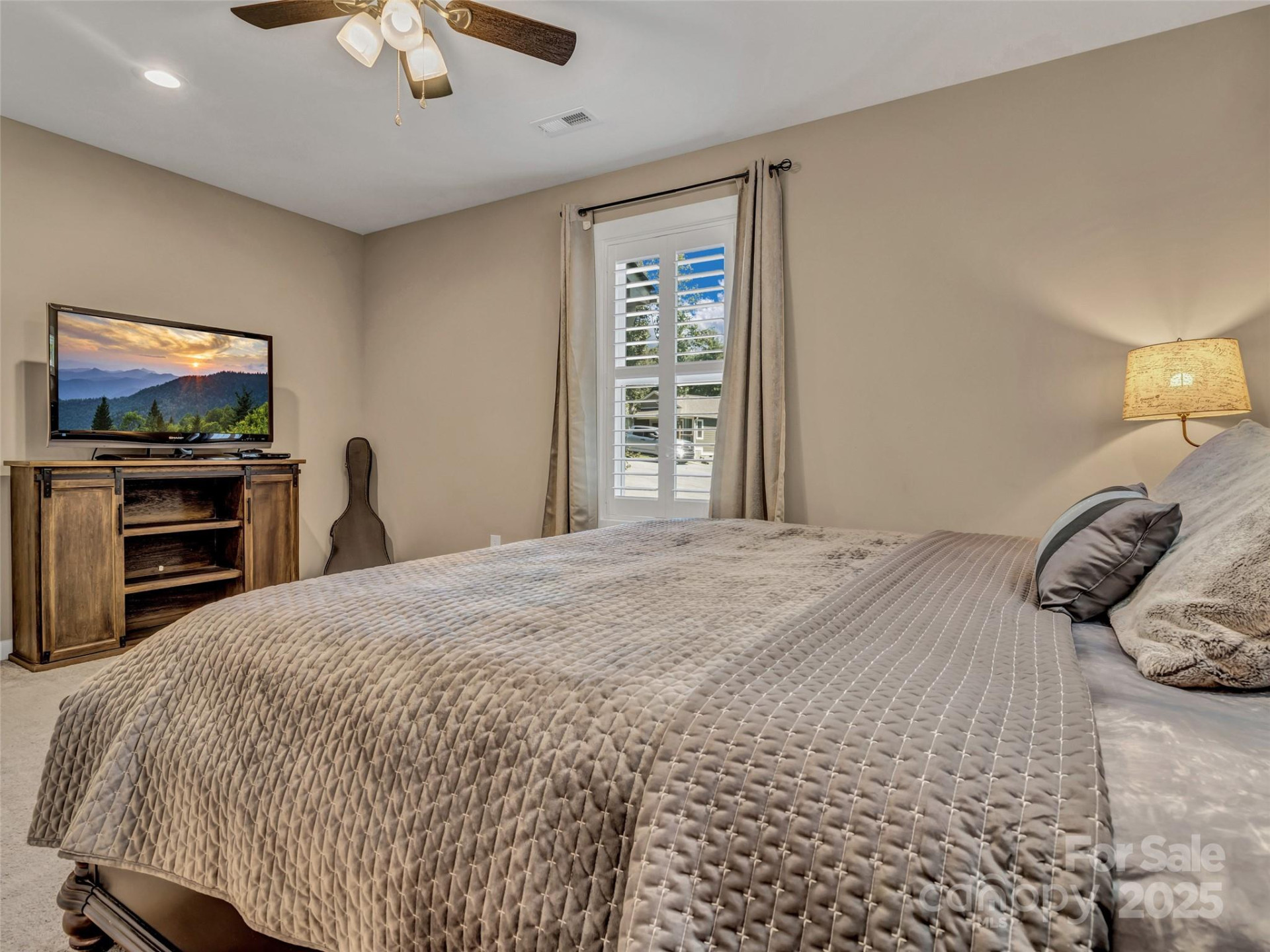 212 Walt Drive - Photo 30