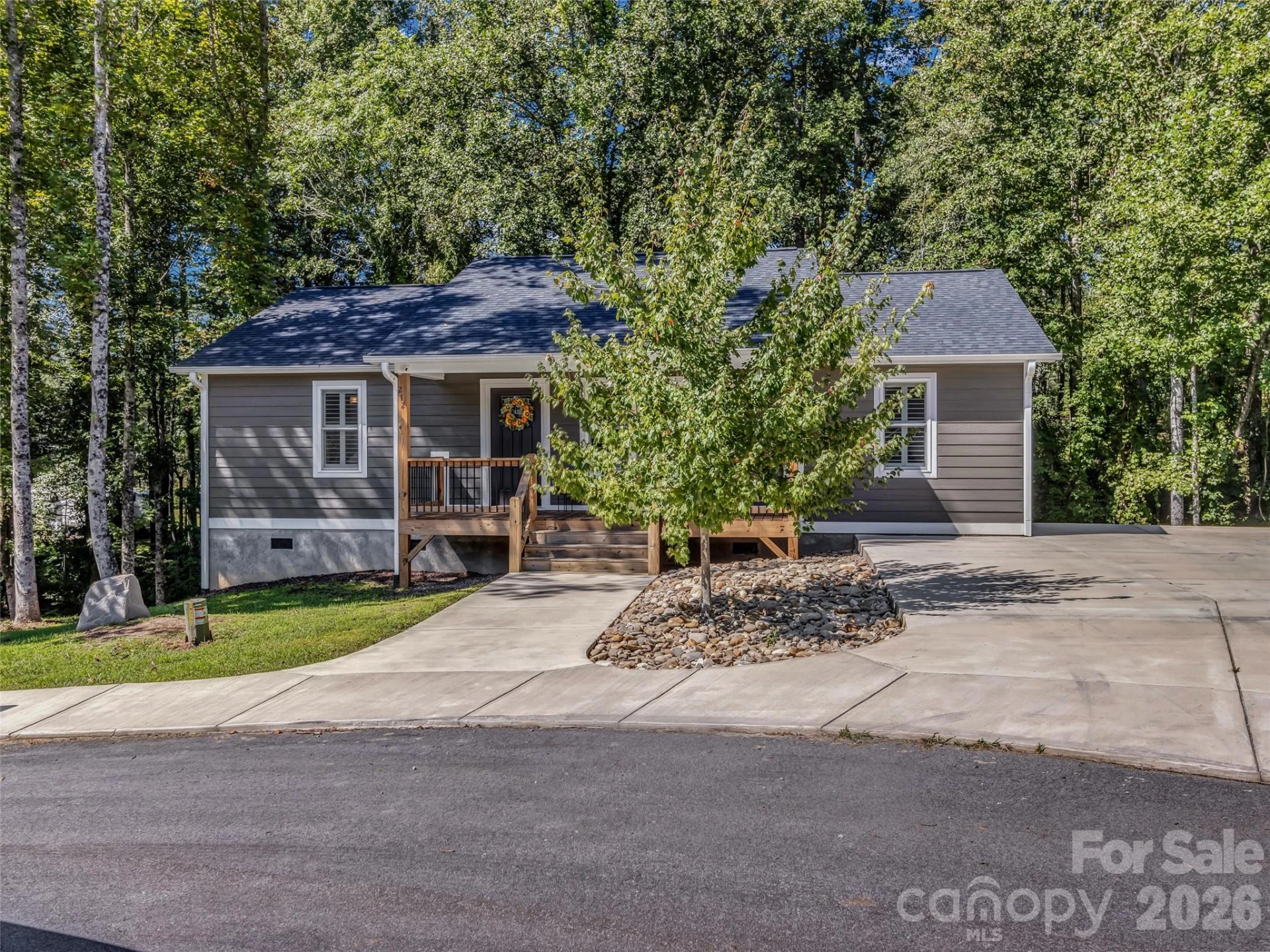 212 Walt Drive - Photo 4