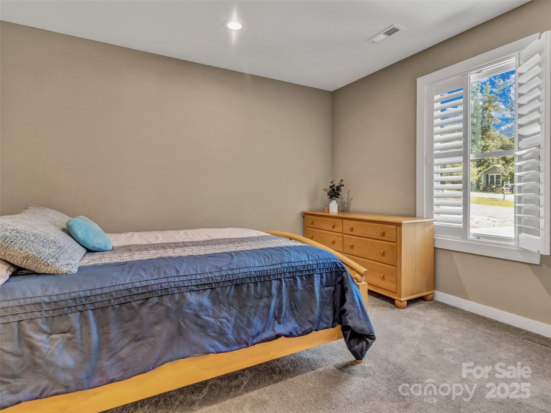 212 Walt Drive - Photo 35