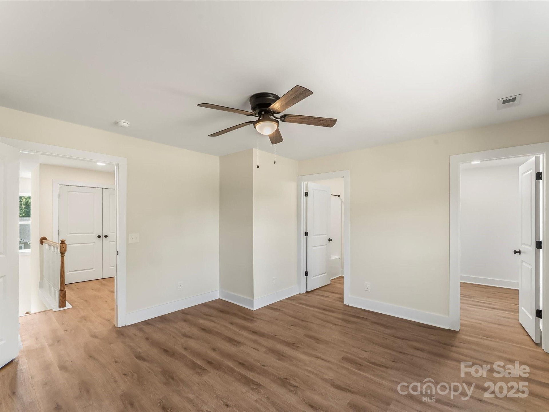 202 Beacon Avenue - Photo 17