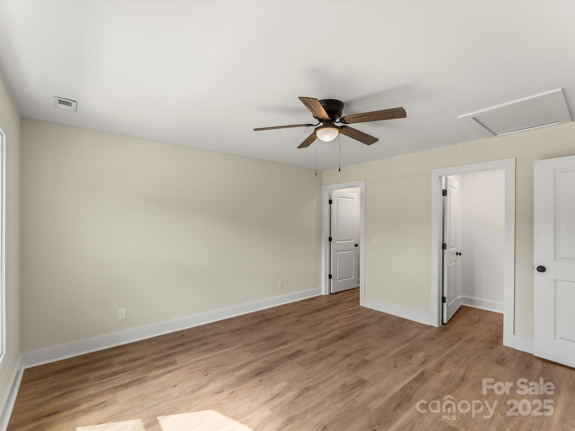 202 Beacon Avenue - Photo 24