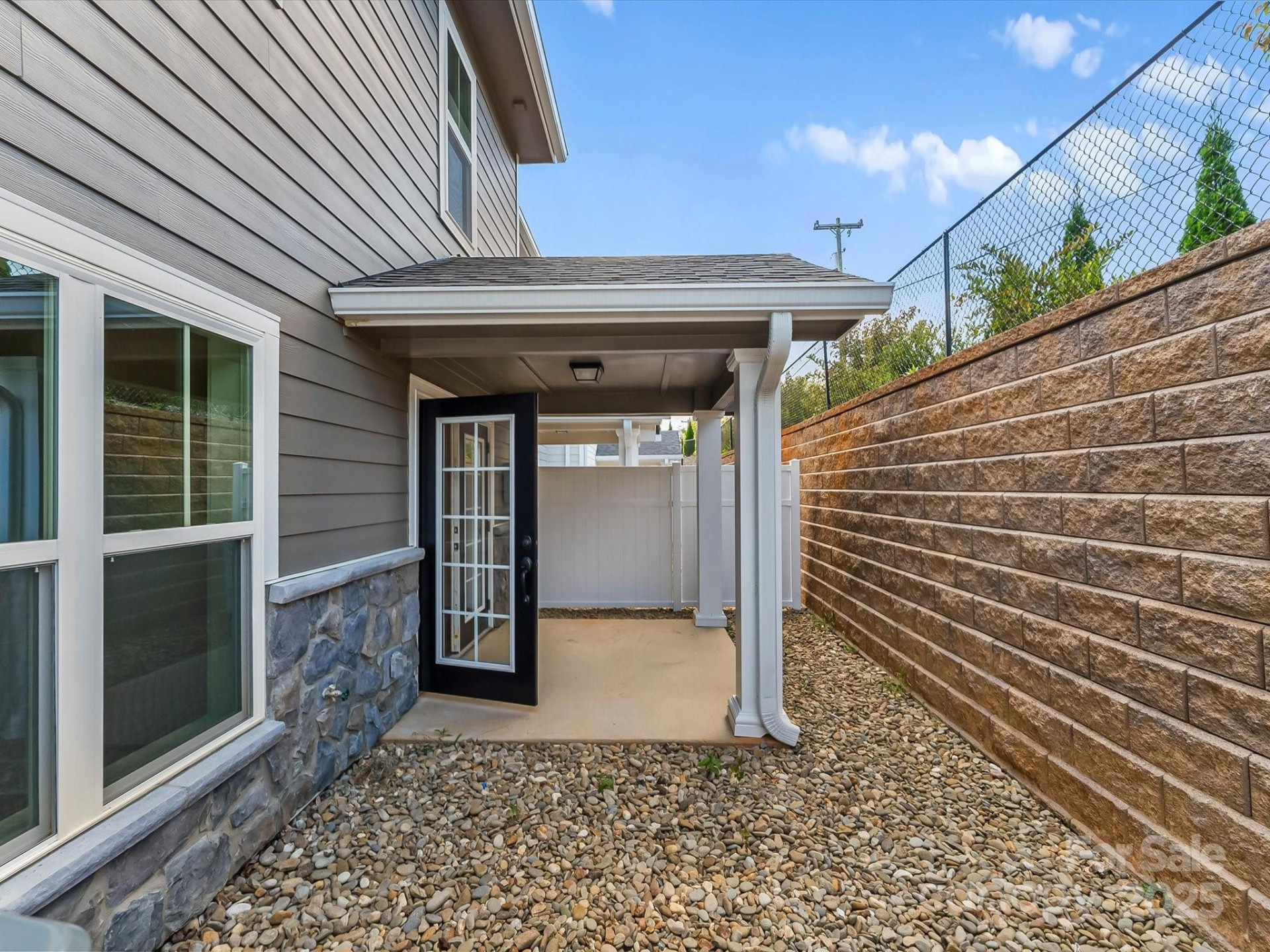 202 Beacon Avenue - Photo 26