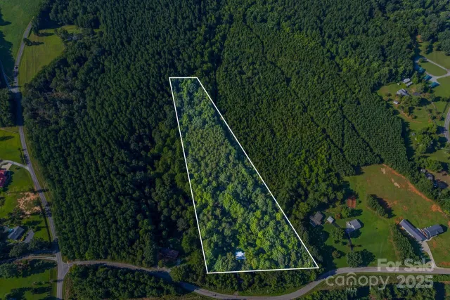 135 Medford Road, Tryon, NC, 28782