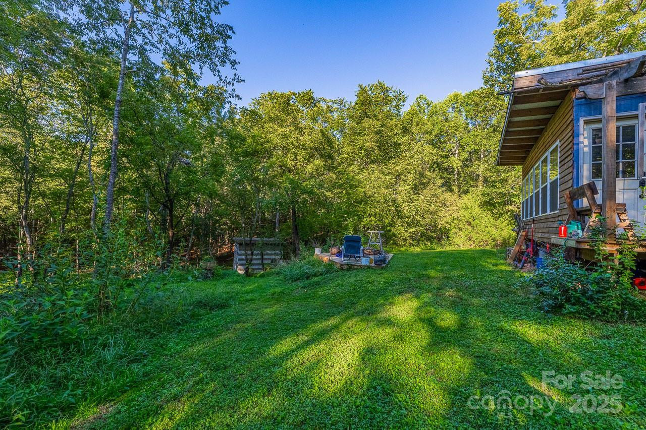 135 Medford Road - Photo 4