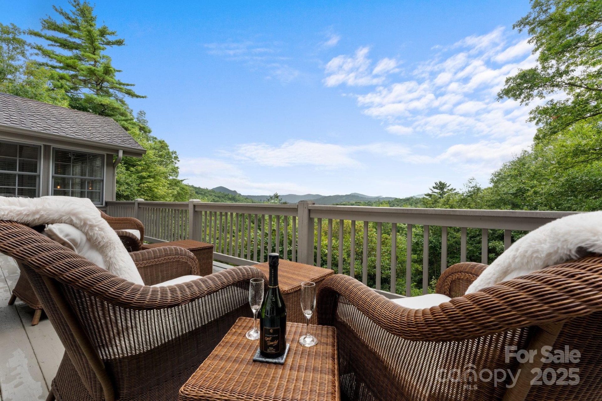 1031 Rochester Drive #9