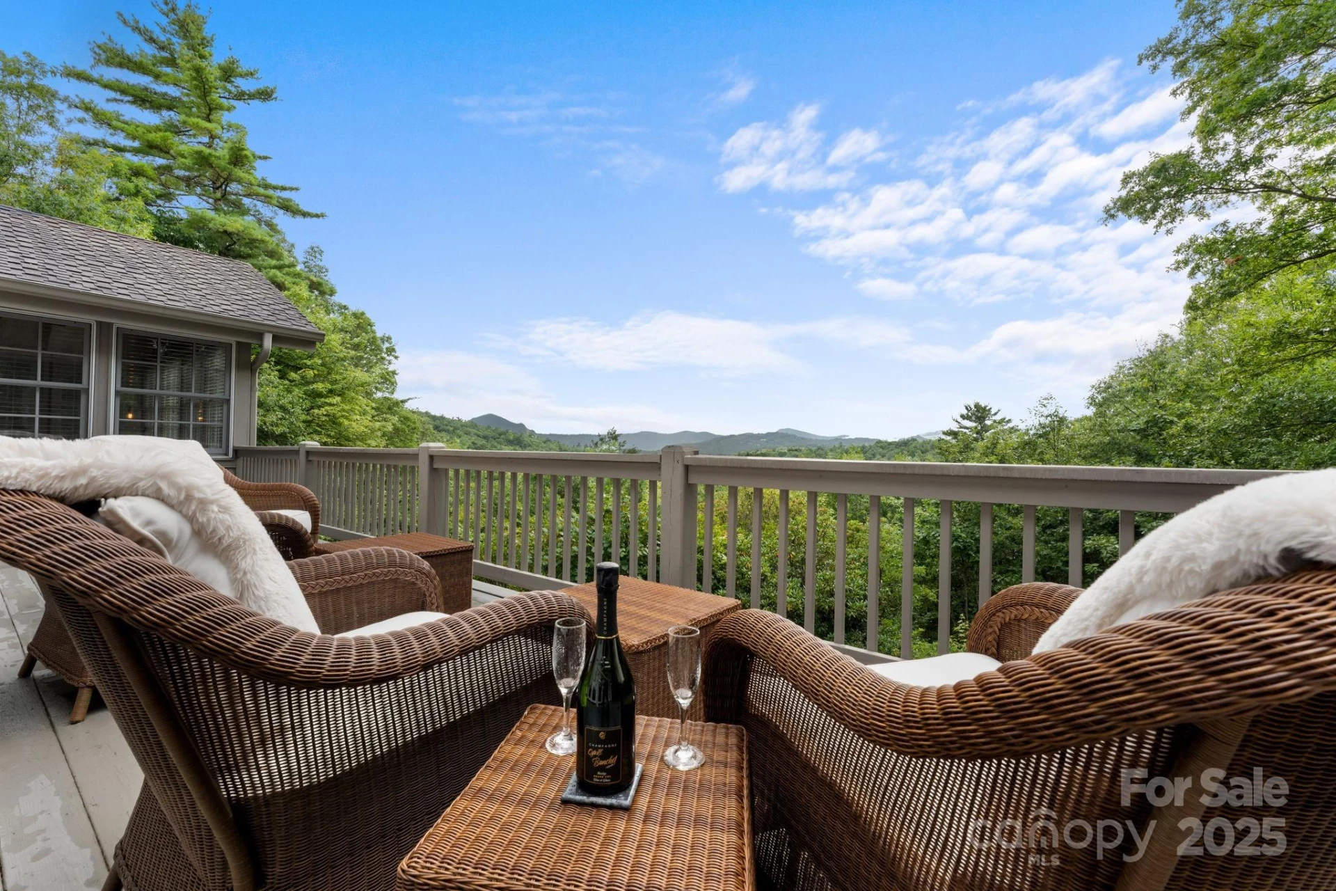 1031 Rochester Drive #9