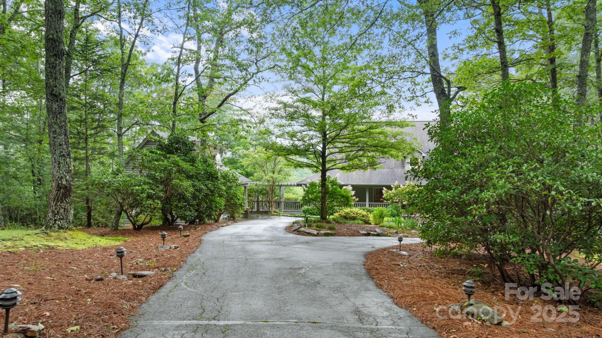 1031 Rochester Drive #9 - Photo 2