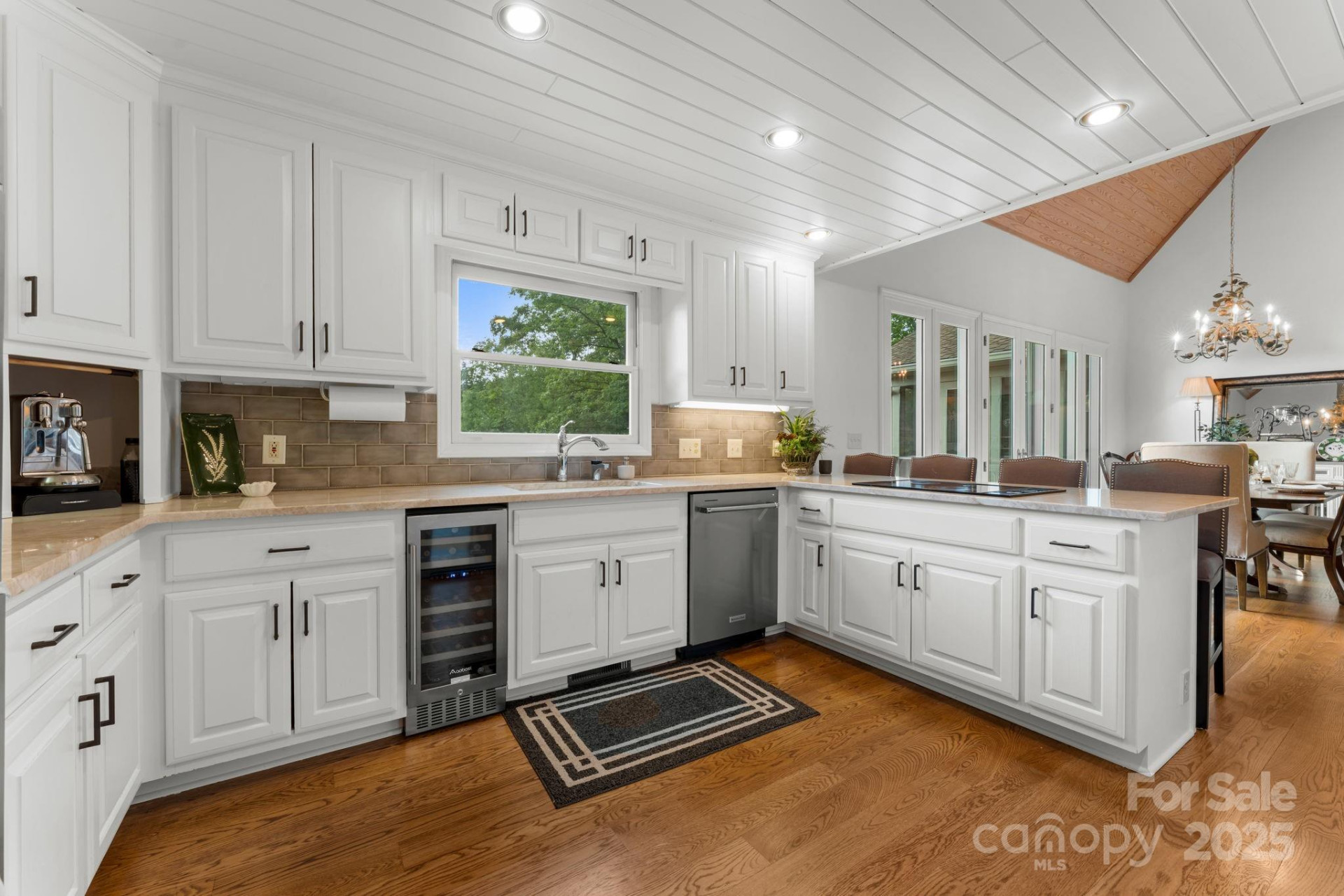 1031 Rochester Drive #9 - Photo 9