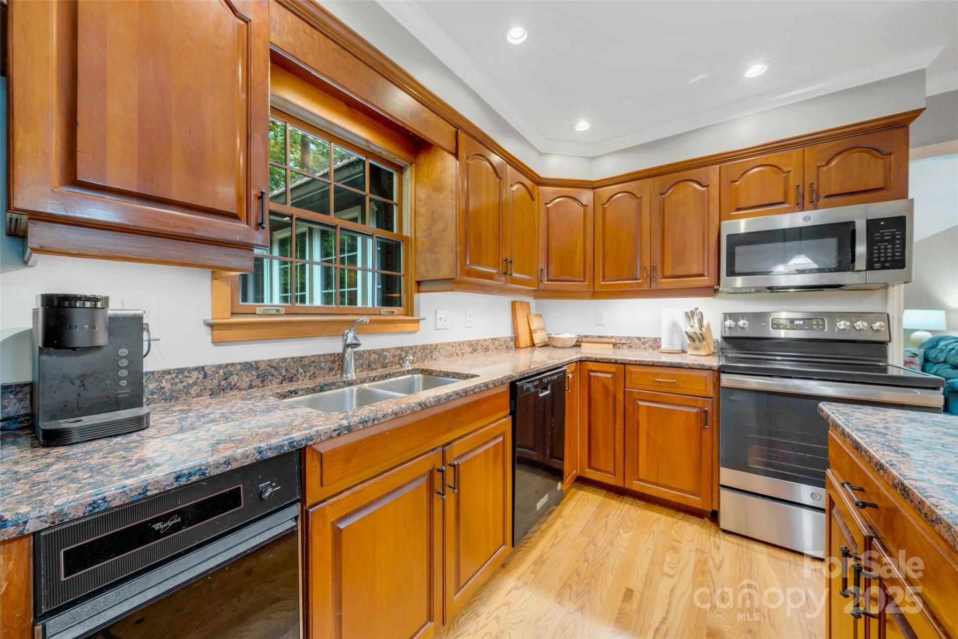 2 White Rock Court - Photo 10