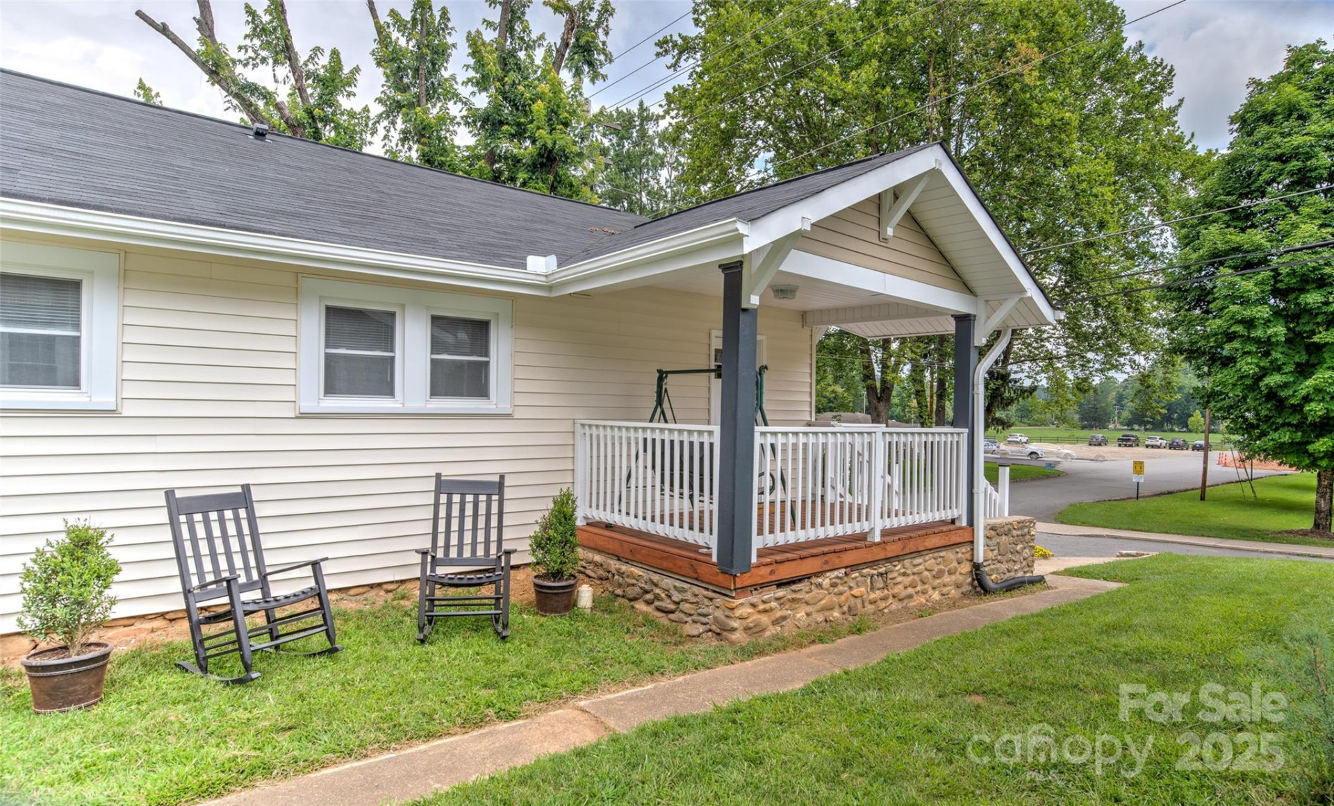 123 Marshall Street - Photo 24