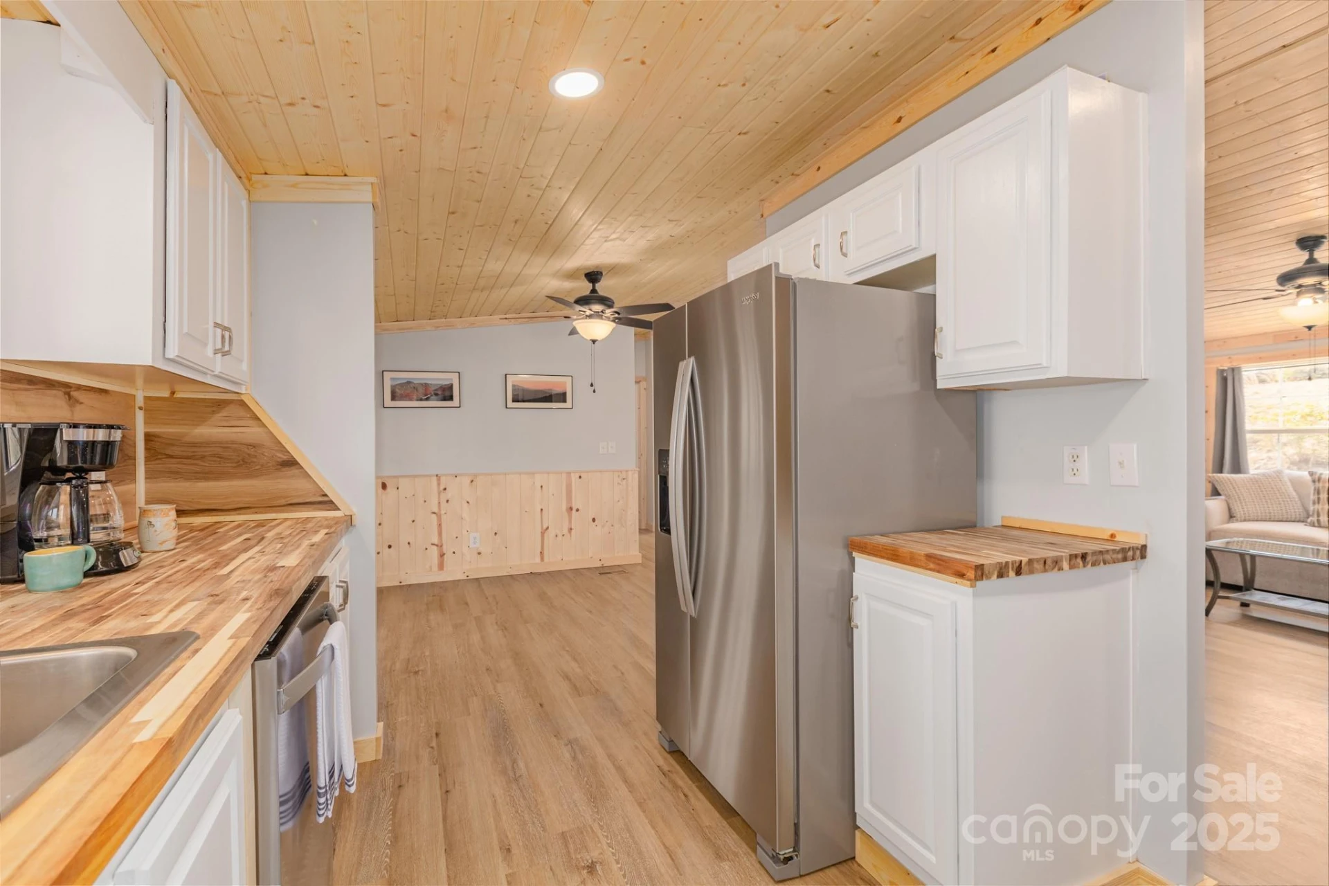 459 Vaughan Road - Photo 8