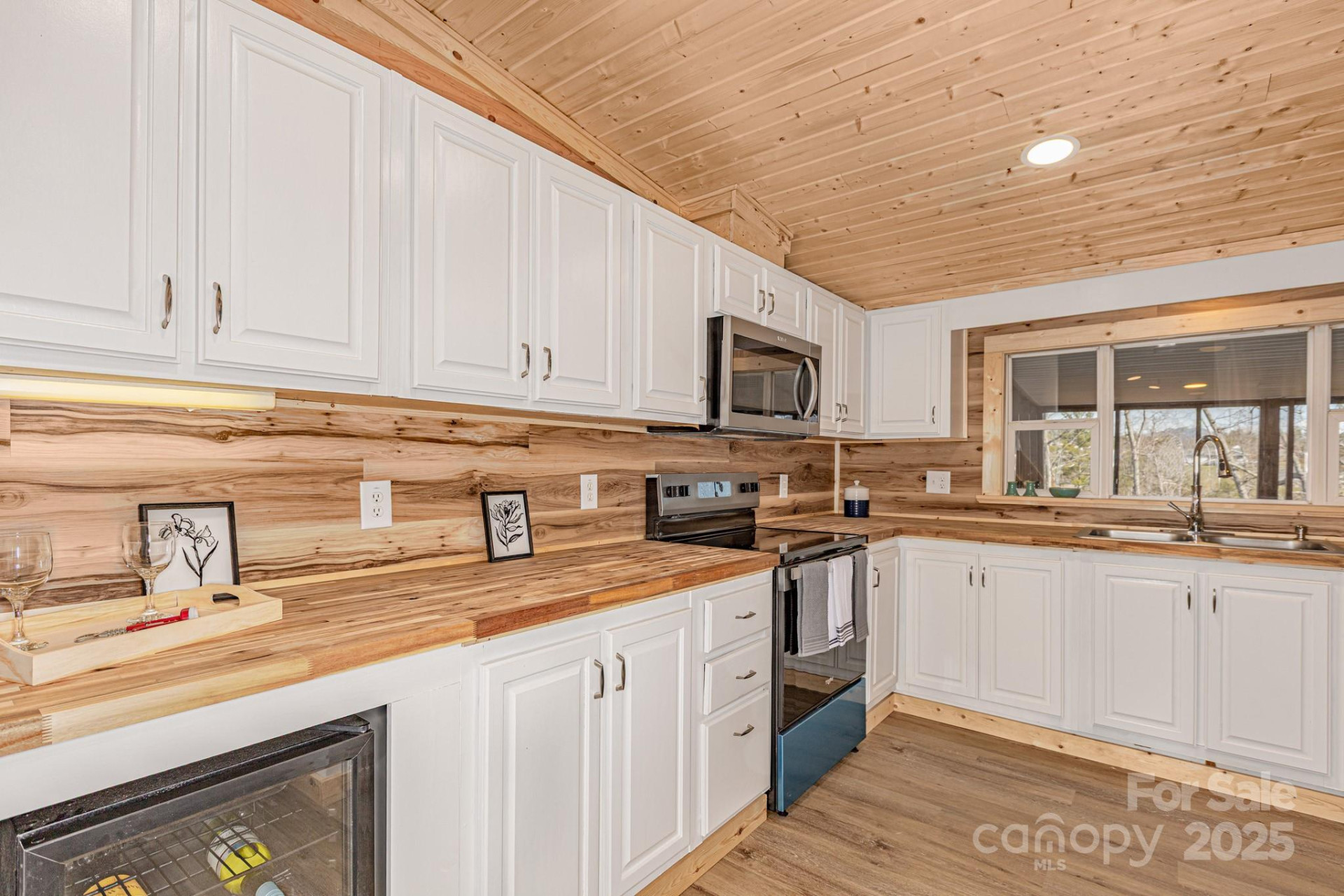 459 Vaughan Road - Photo 10