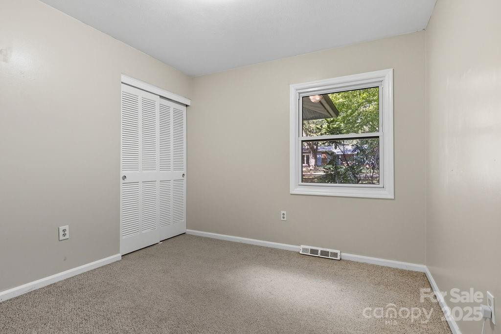 2 Fernbrook Place - Photo 17