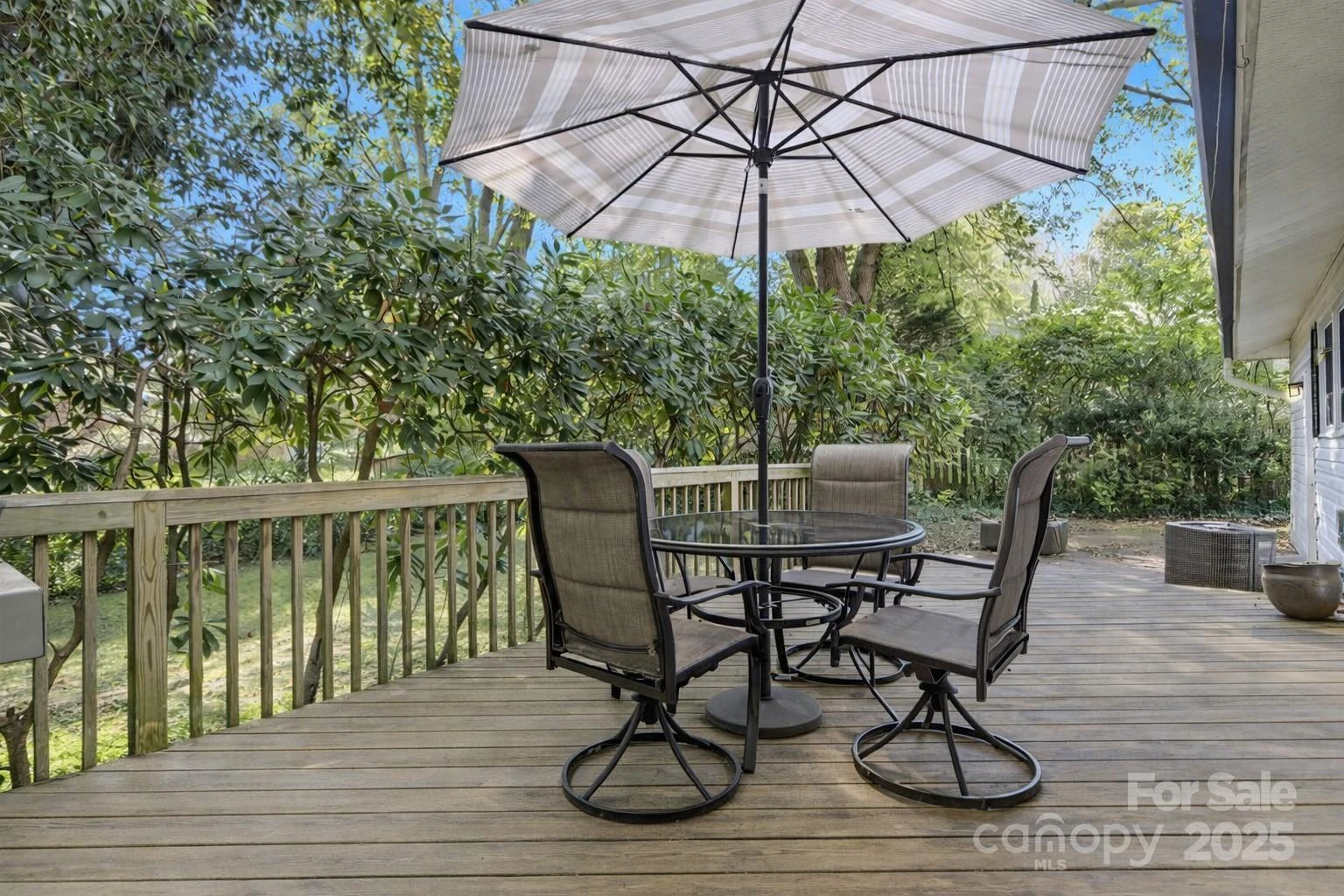 2 Fernbrook Place - Photo 4
