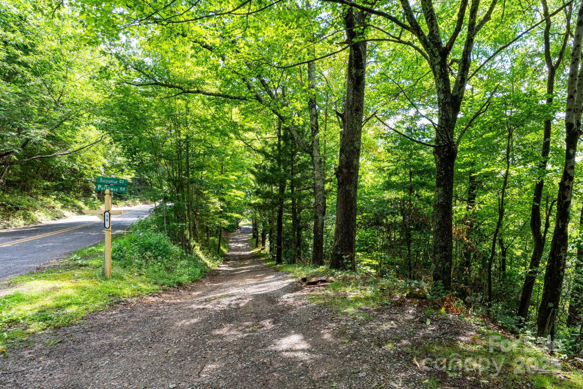 38 Imperial Court - Photo 13