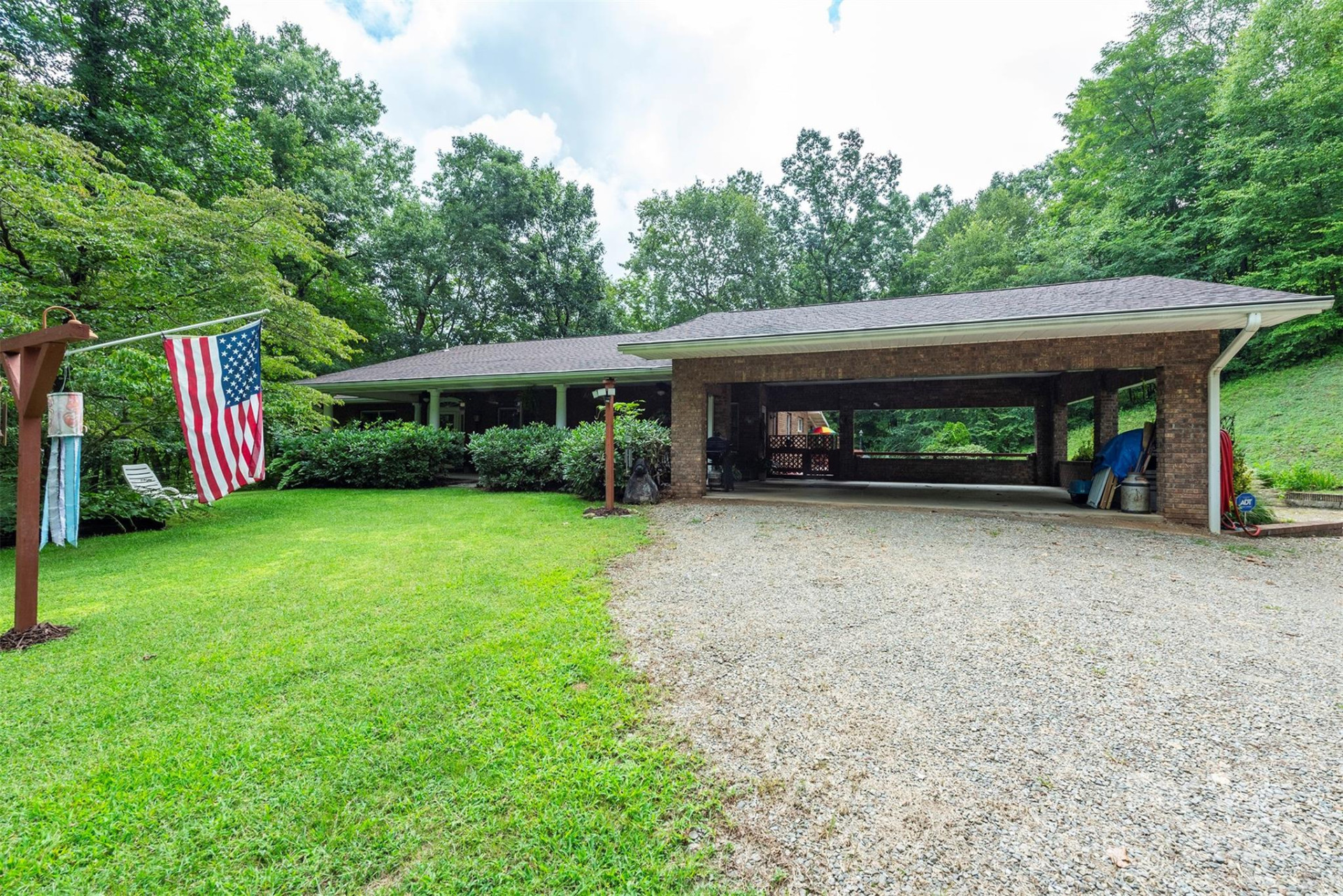 695 Chestnut Mountain Road - Photo 2