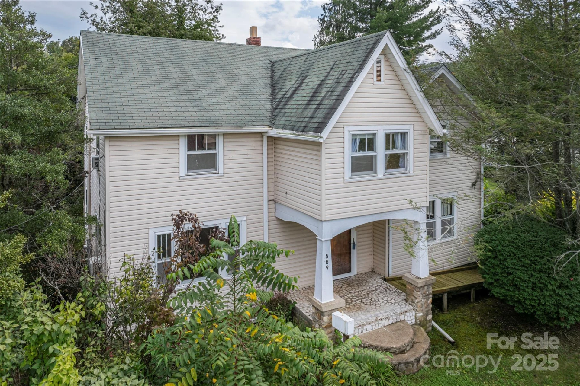 589 Pisgah Drive
