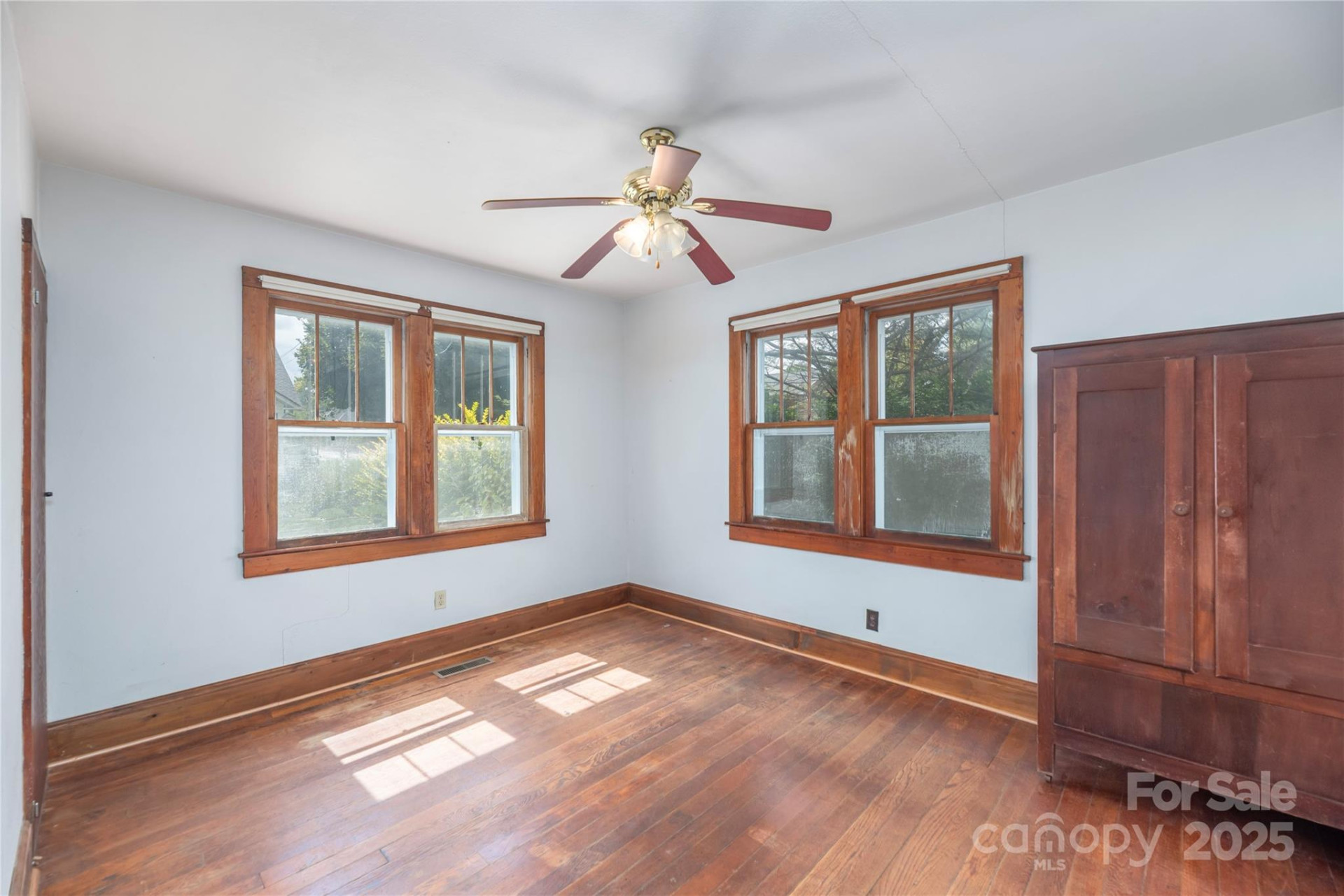 589 Pisgah Drive - Photo 12