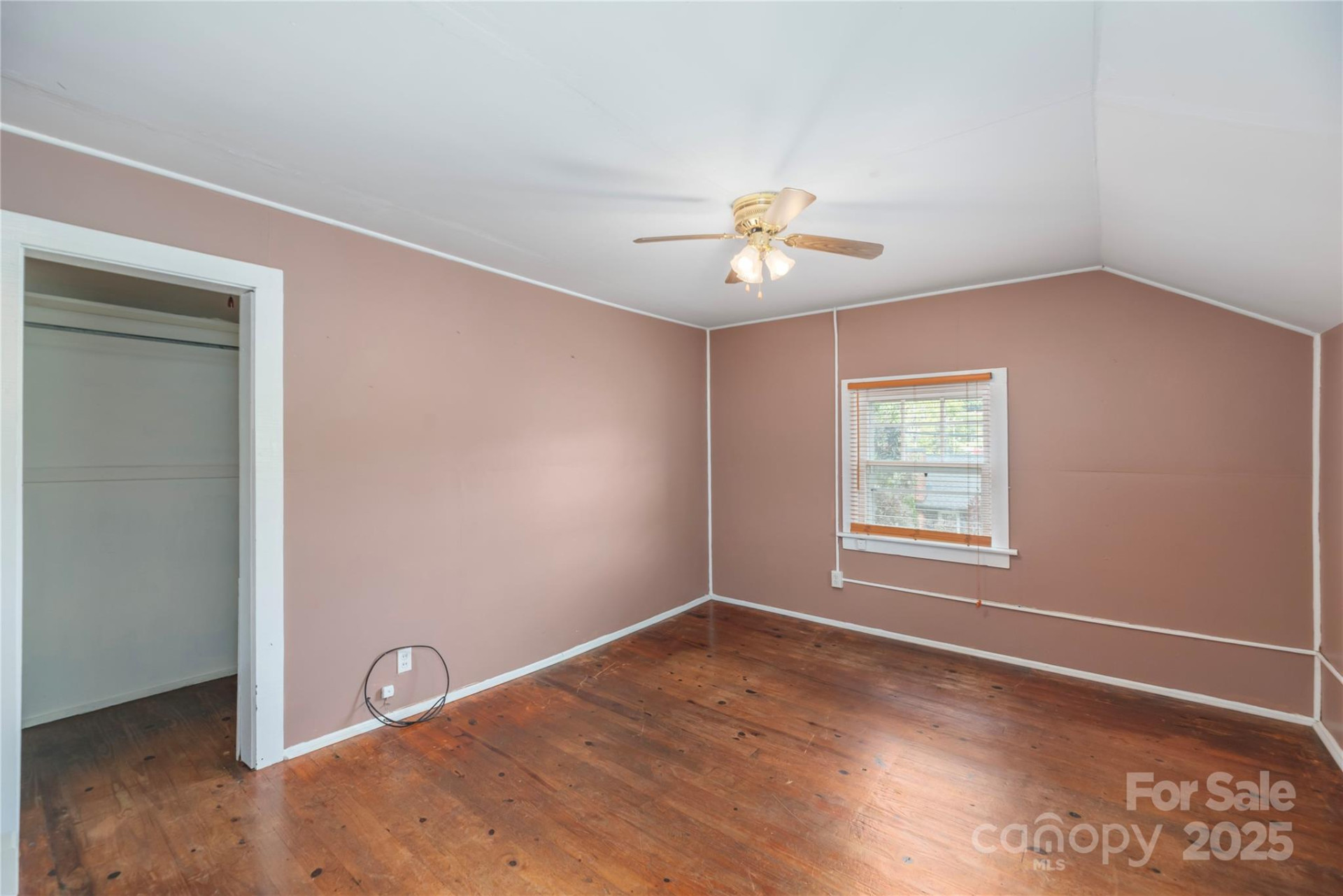 589 Pisgah Drive - Photo 14