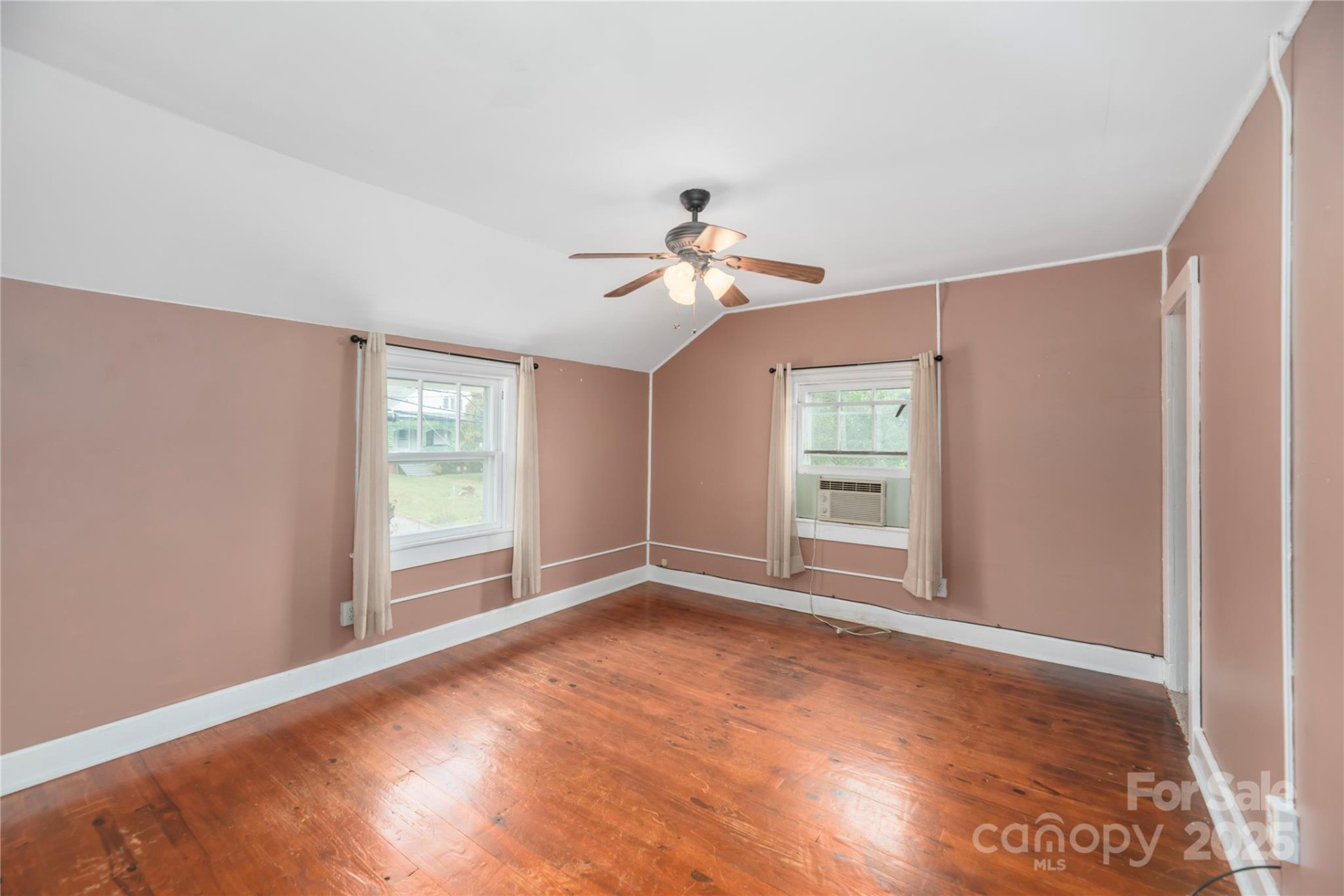 589 Pisgah Drive - Photo 18