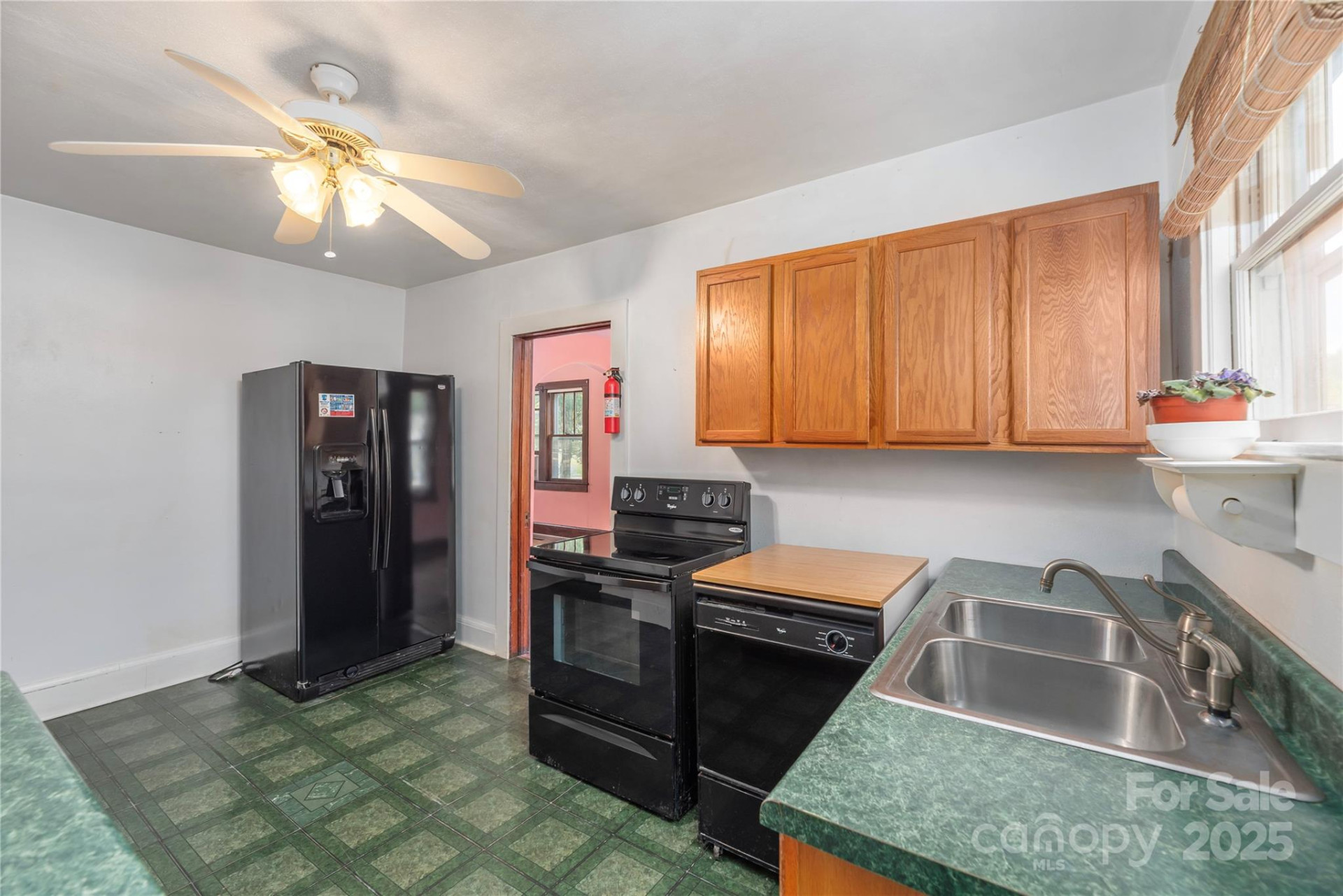 589 Pisgah Drive - Photo 9