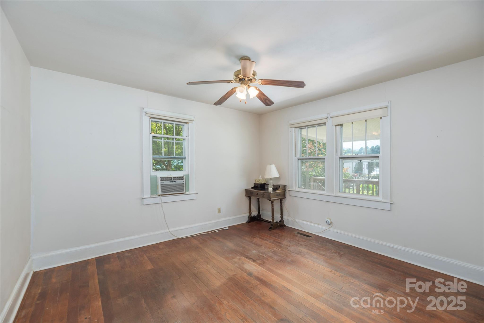 589 Pisgah Drive - Photo 10