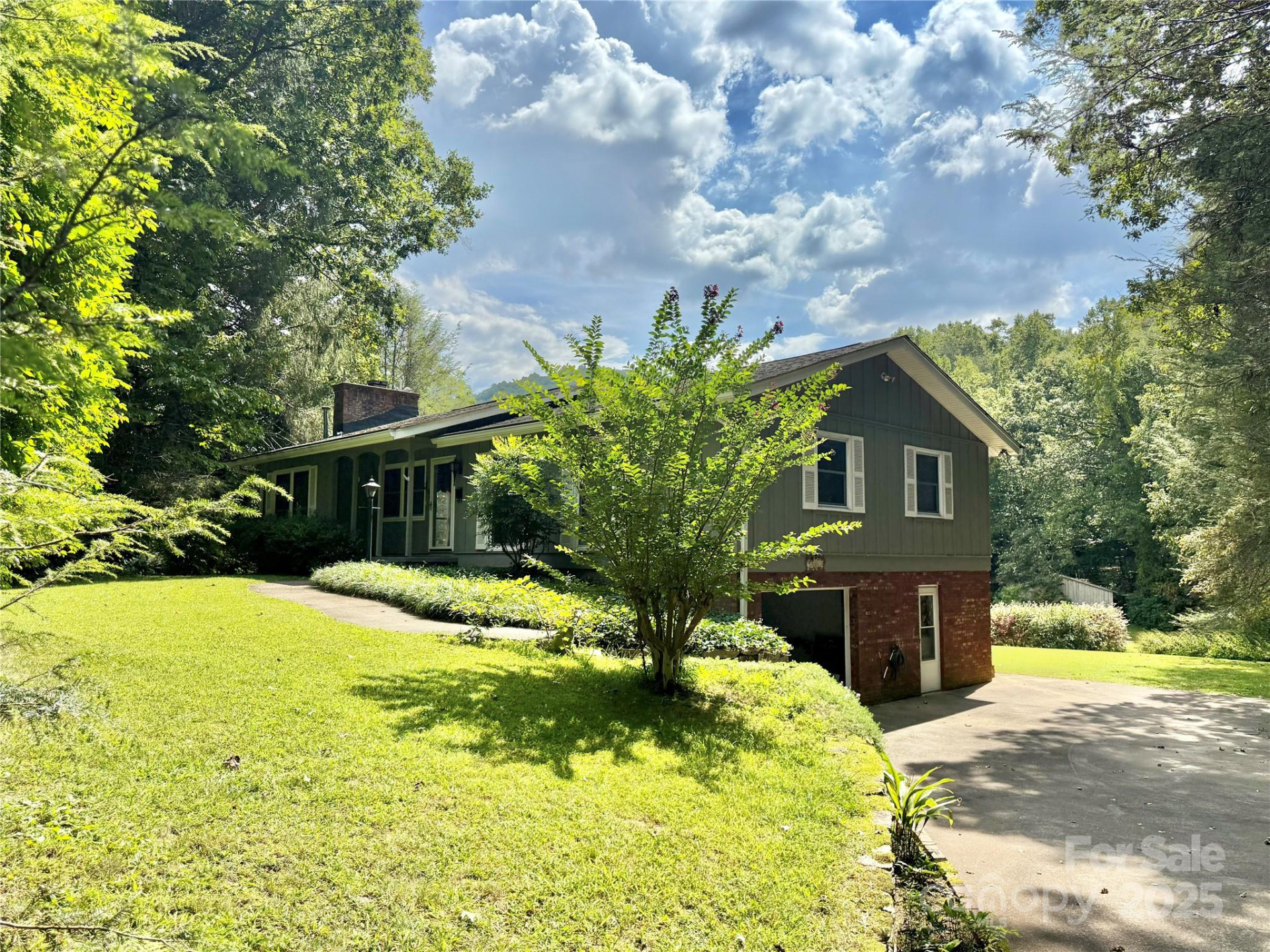 516 Averys Creek Road