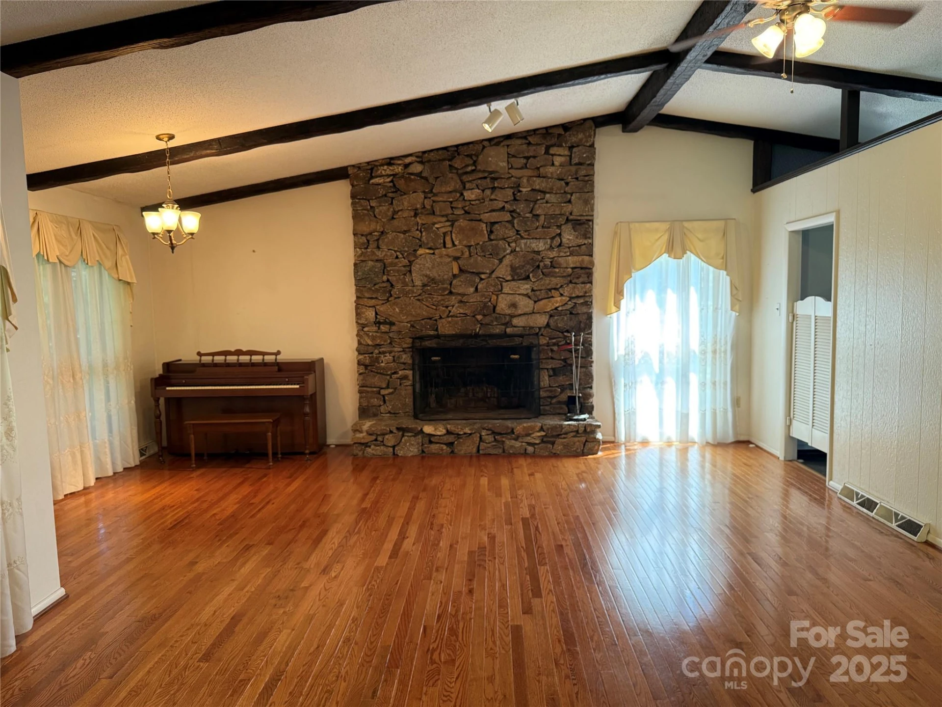 516 Averys Creek Road - Photo 5