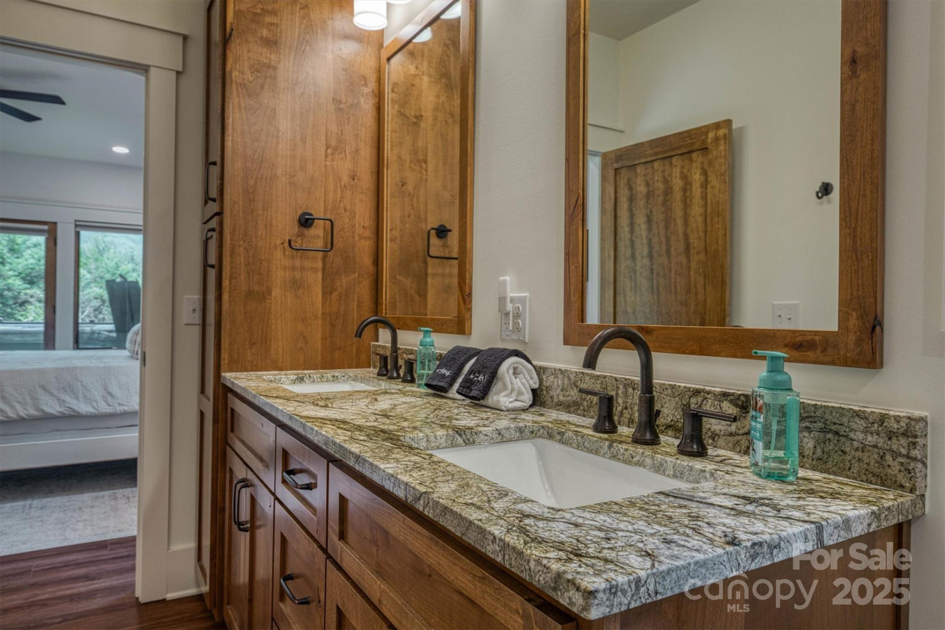 1370 Saylor Way #8 - Photo 34