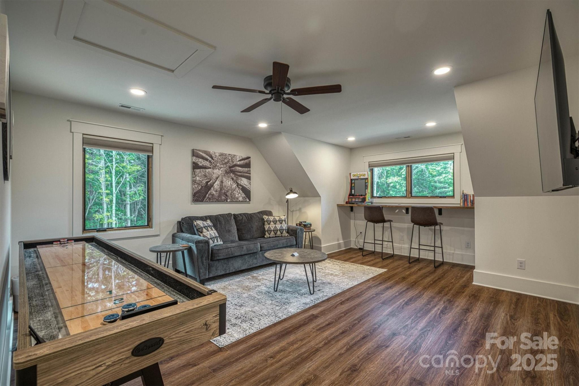 1370 Saylor Way #8 - Photo 37