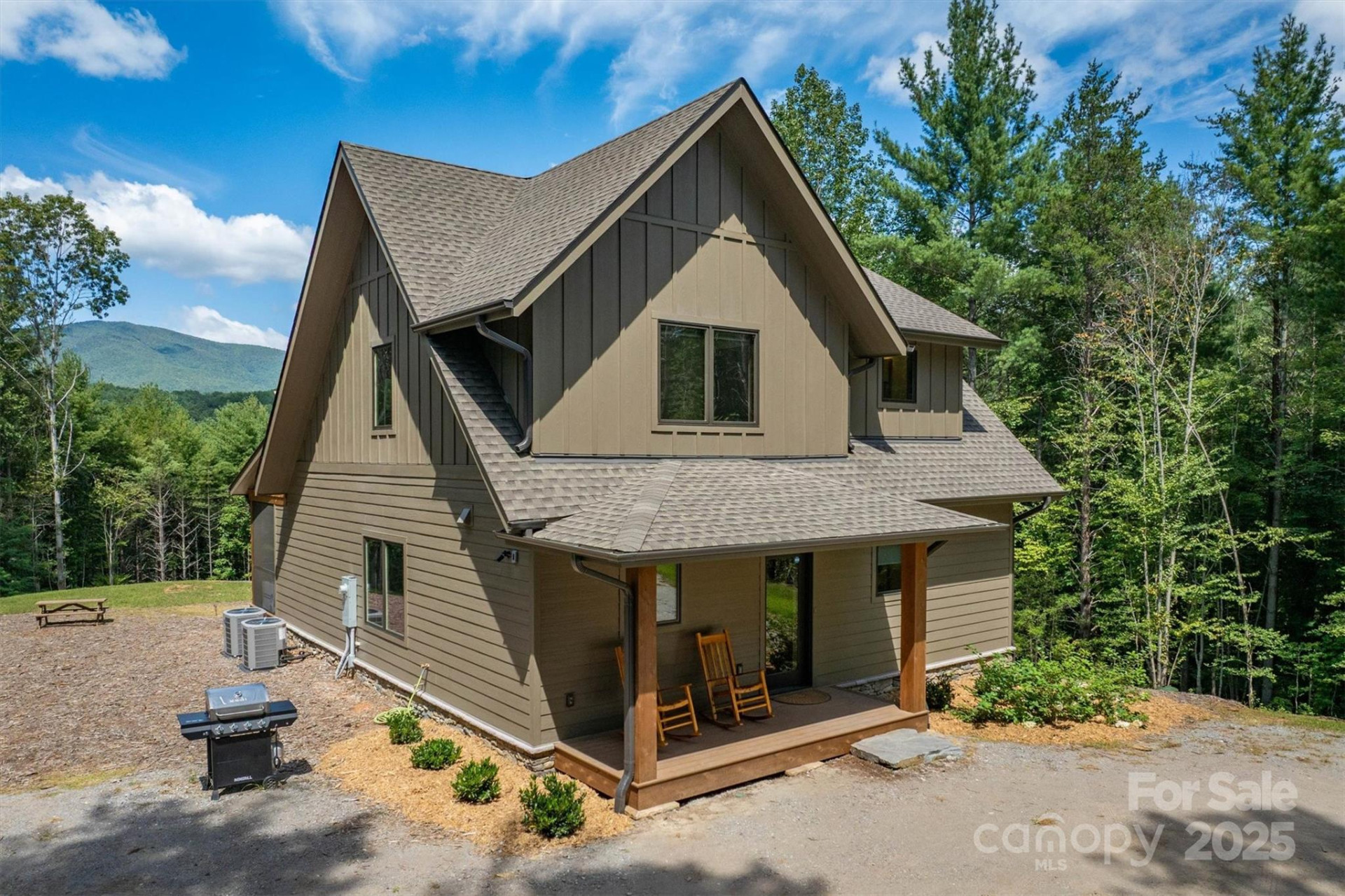 1370 Saylor Way #8 - Photo 5