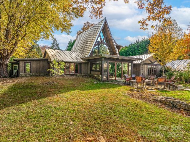 113 Forest Hills Drive