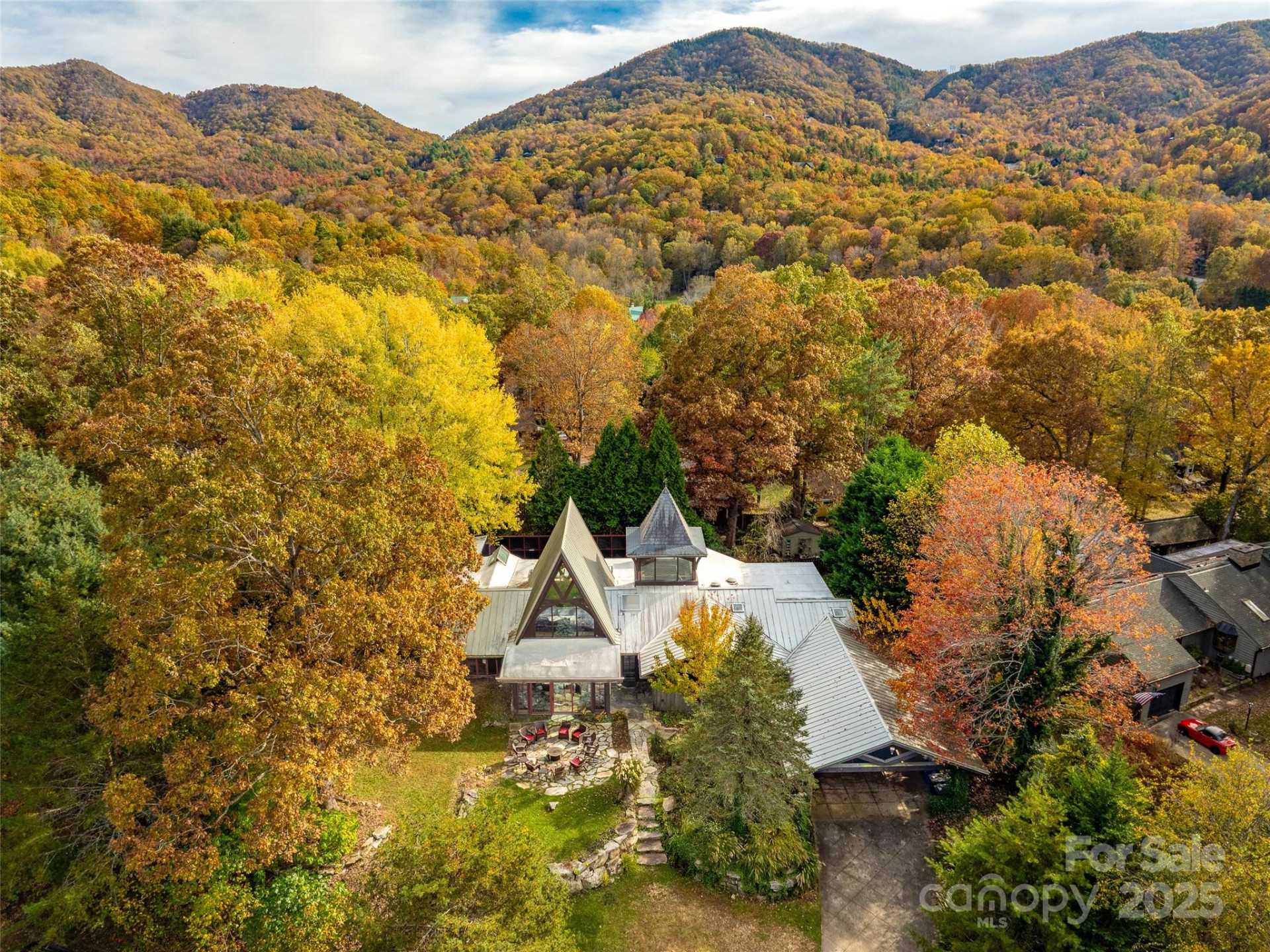 113 Forest Hills Drive - Photo 3