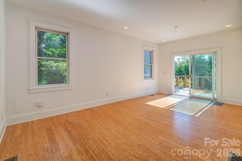 60 Sunrise Drive - Photo 2
