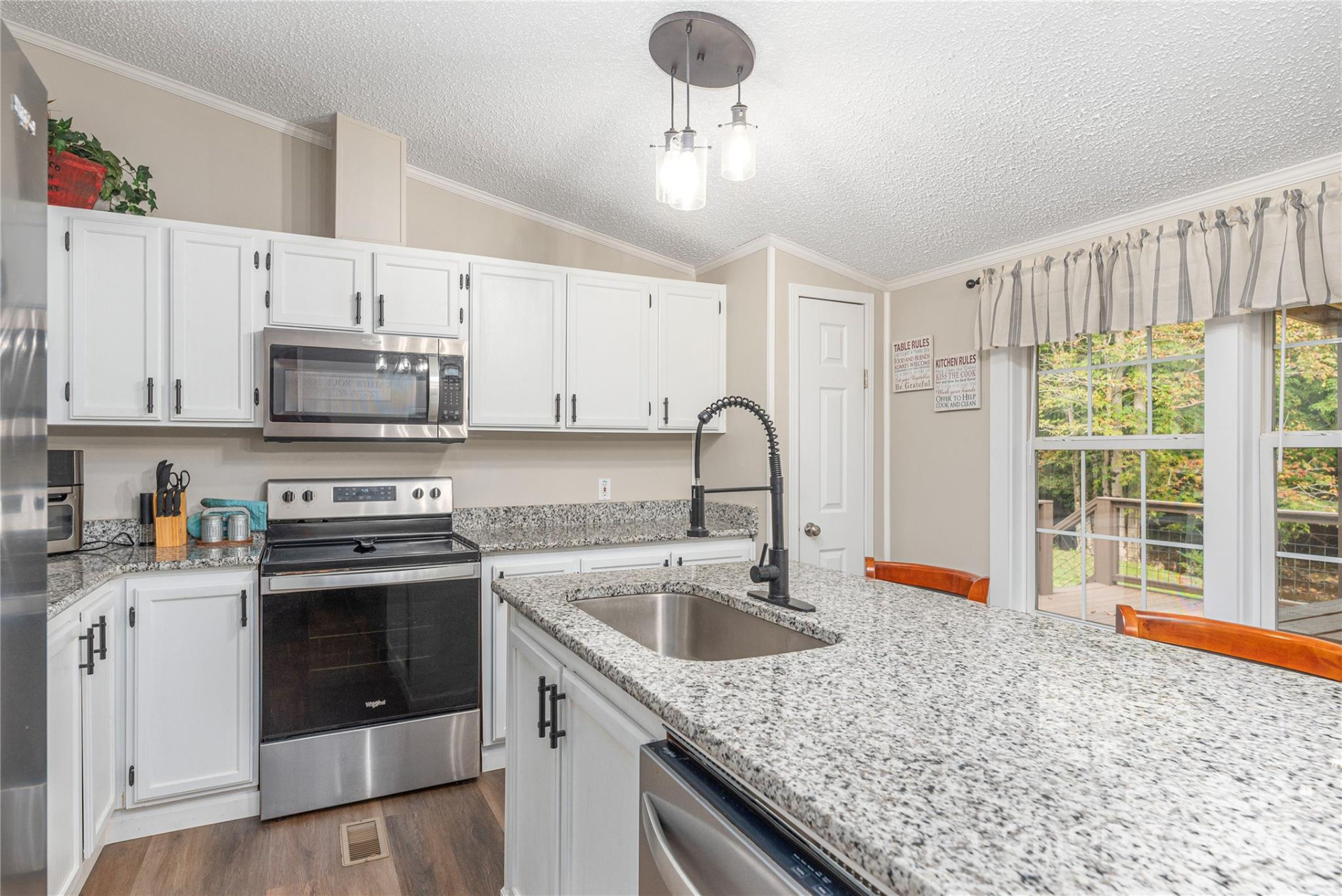 9781 Nc 209 Highway - Photo 15