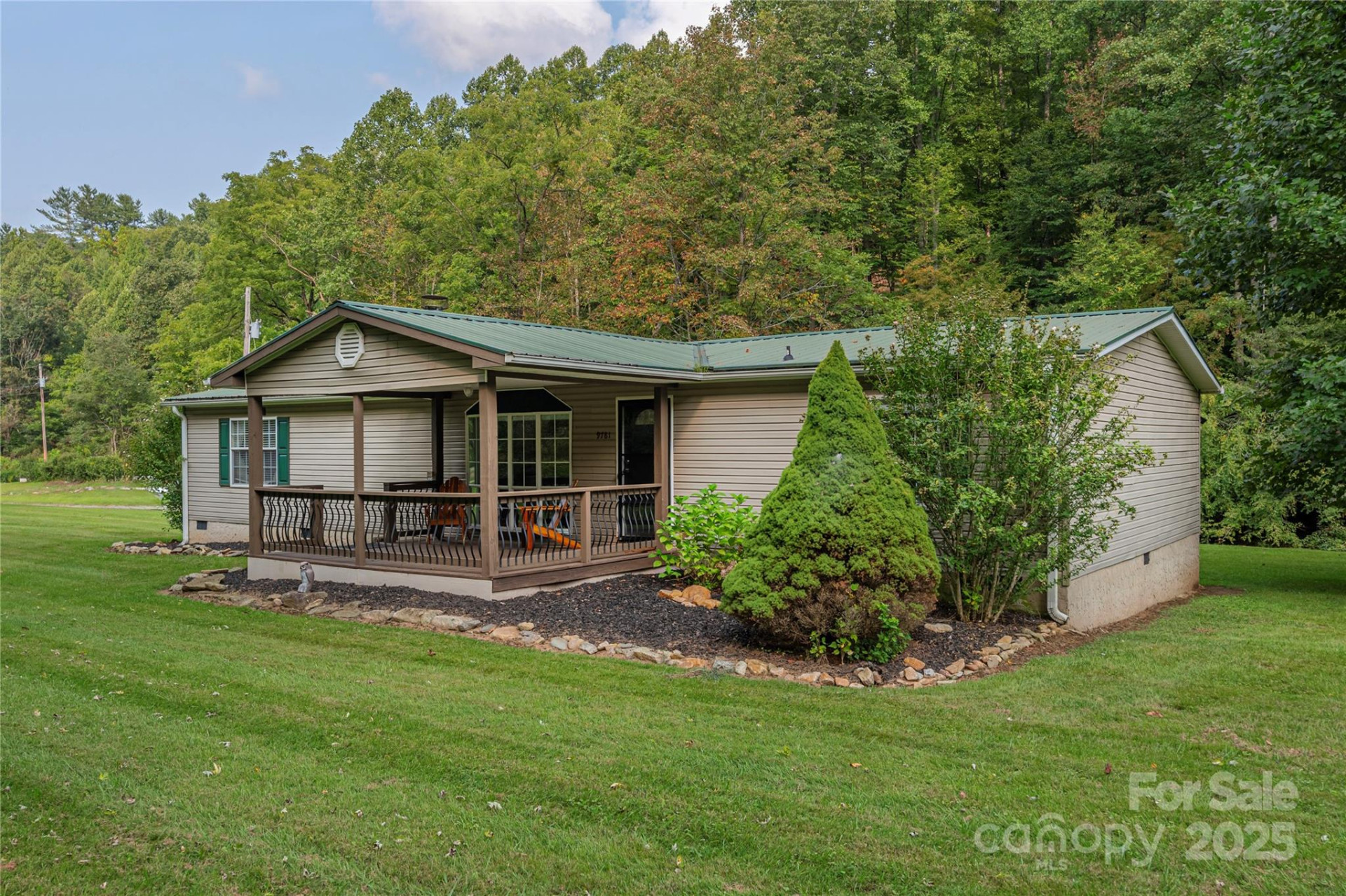 9781 Nc 209 Highway - Photo 4