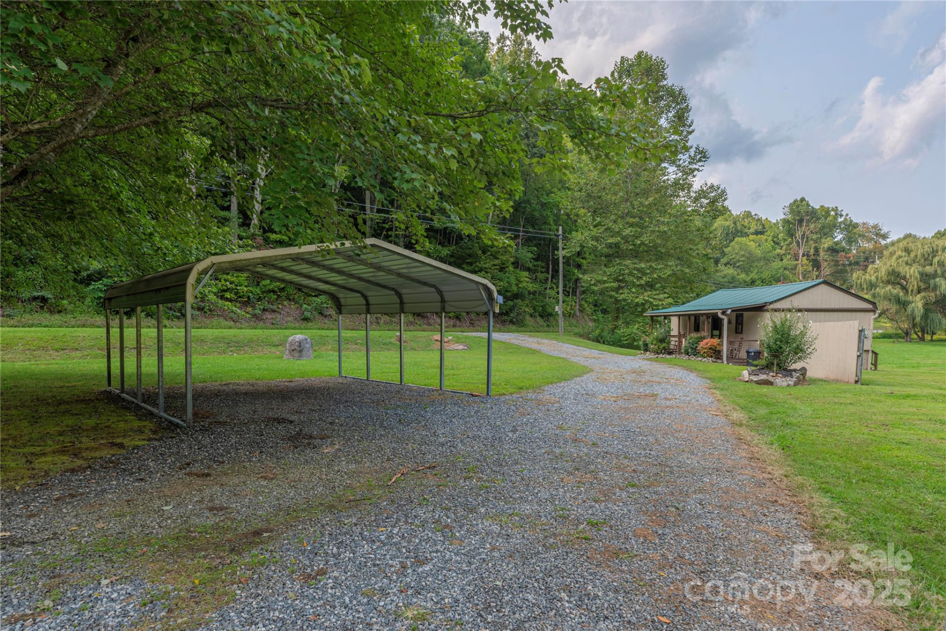 9781 Nc 209 Highway - Photo 35