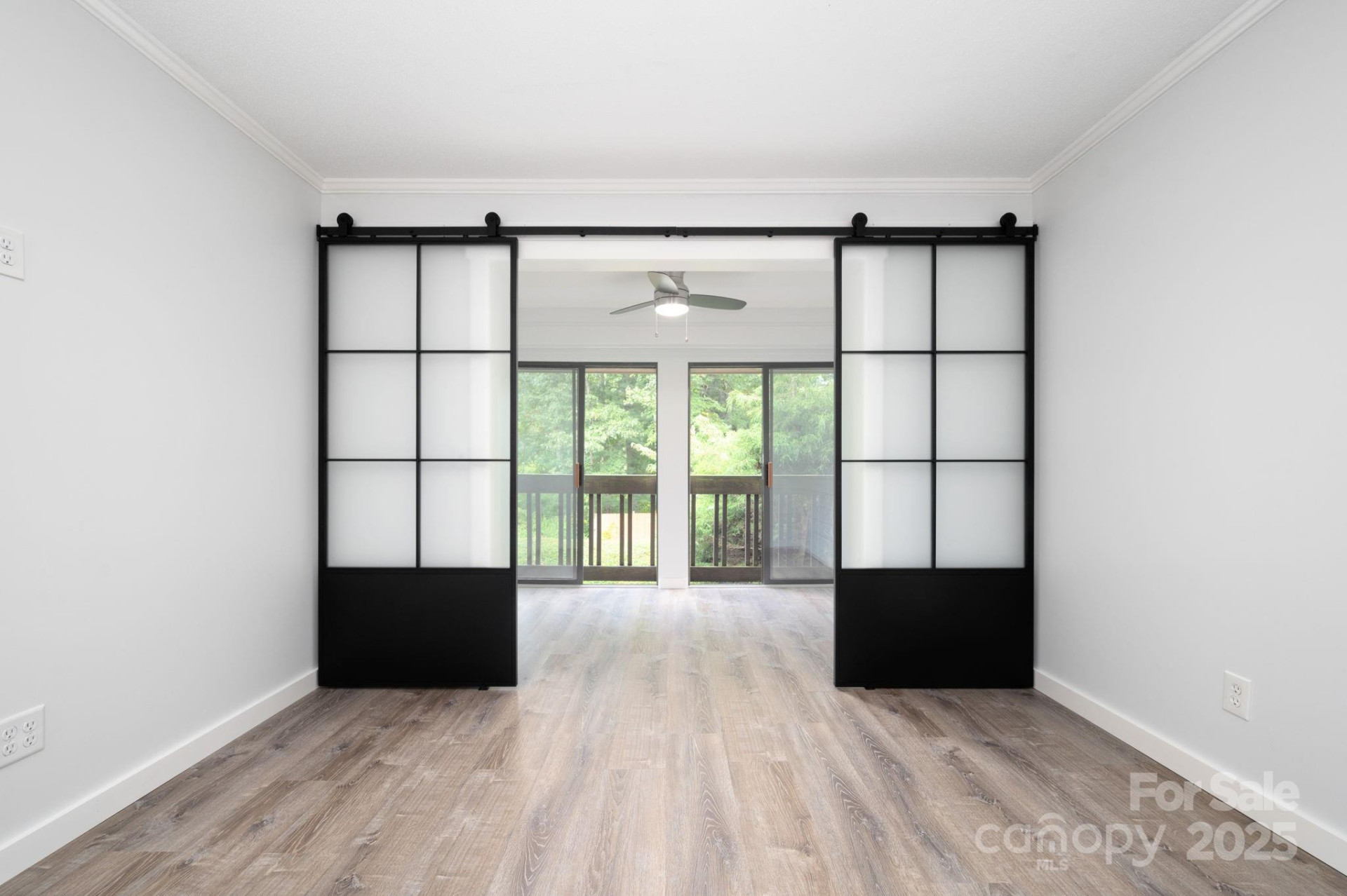 33 Lake Drive ##G5 - Photo 12