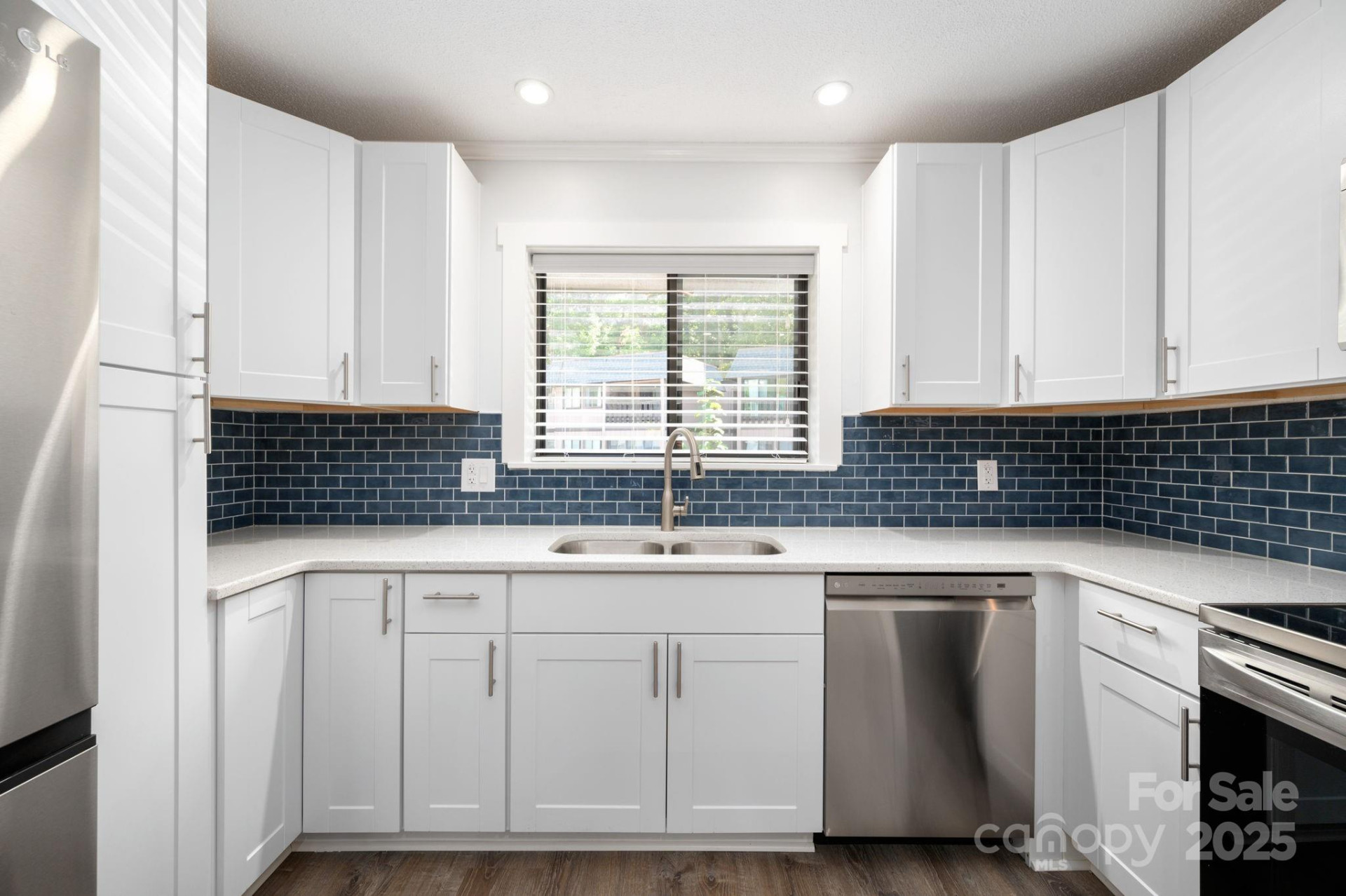 33 Lake Drive ##G5 - Photo 6