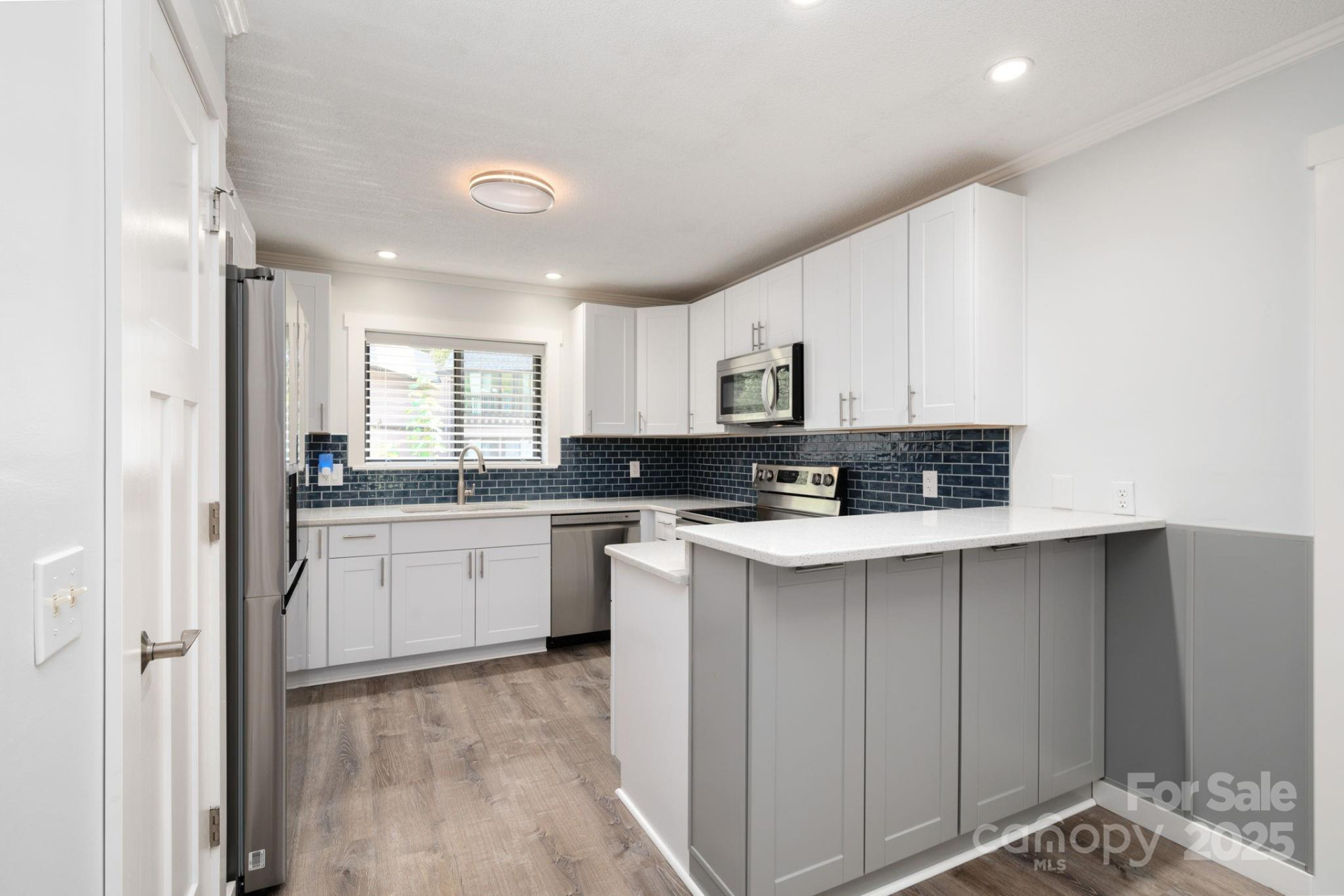33 Lake Drive ##G5 - Photo 8