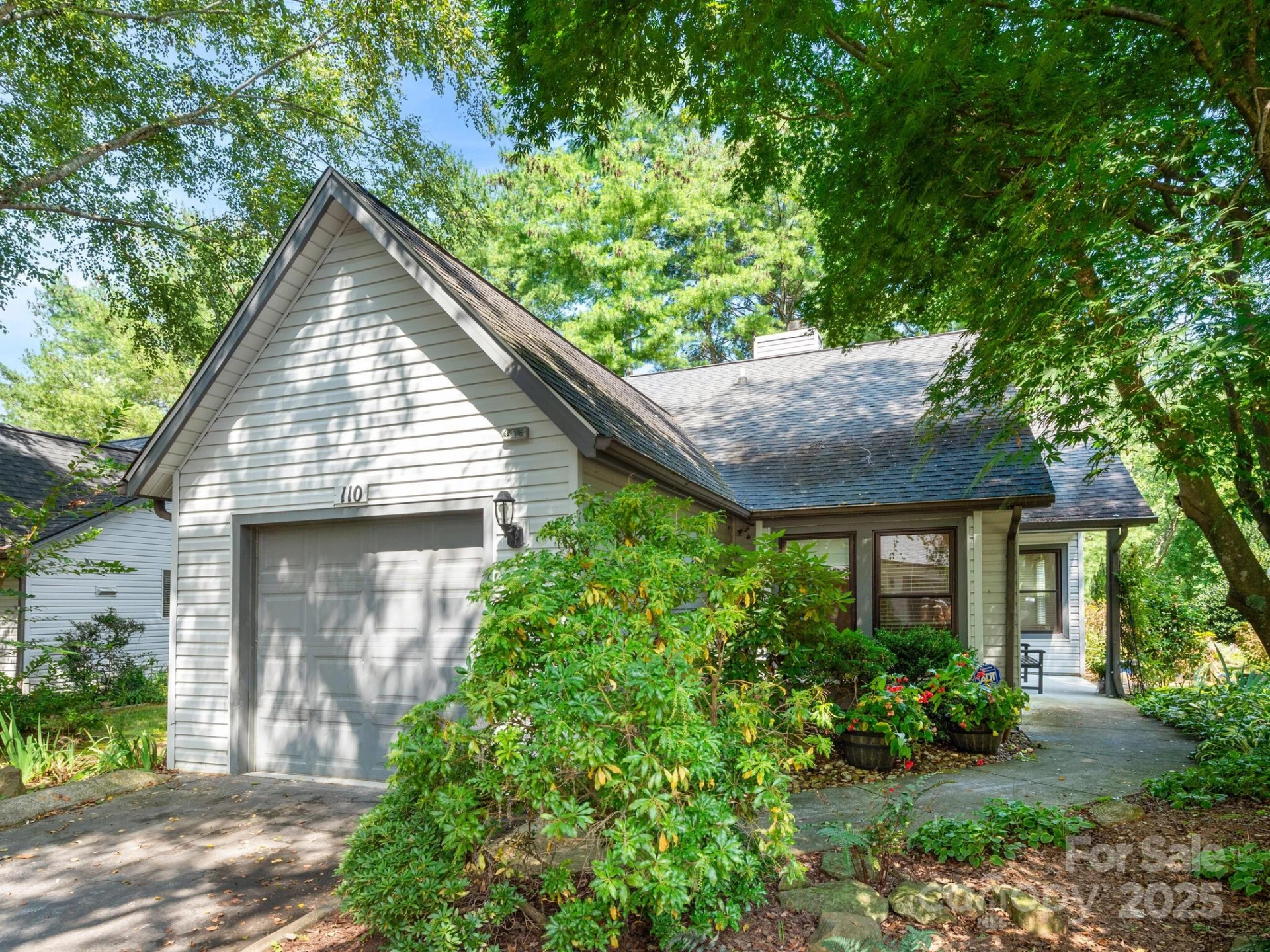 110 Cimarron Drive