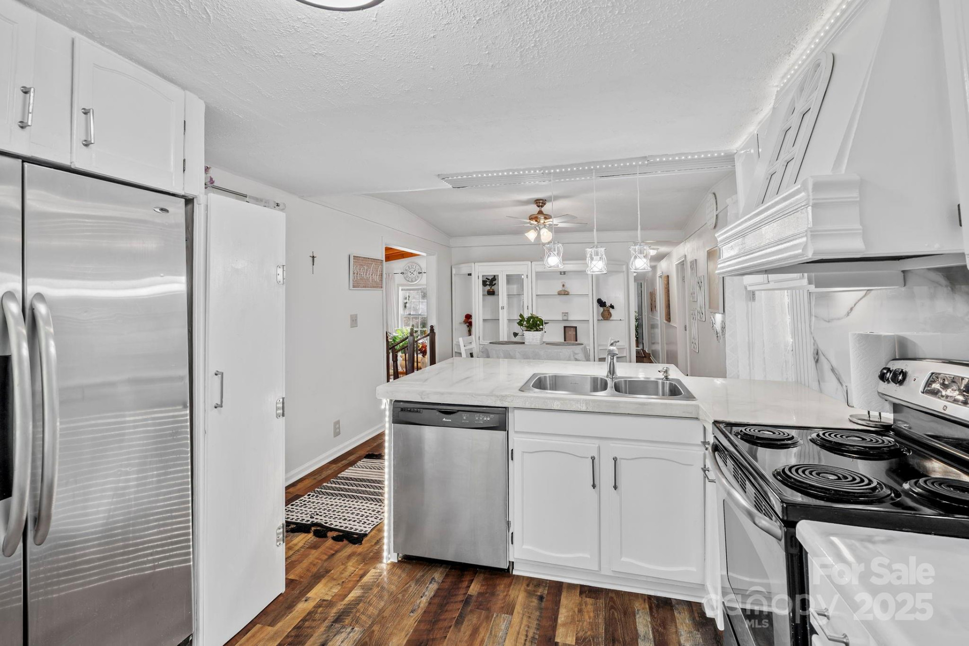 69 Devlin Street - Photo 17