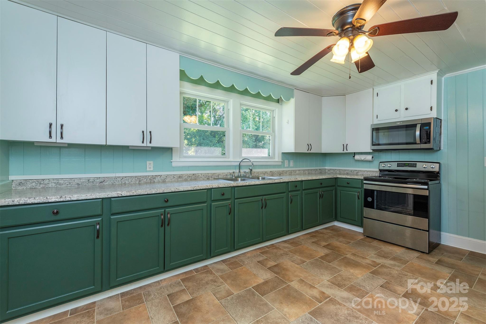2305 Rutherford Road - Photo 19