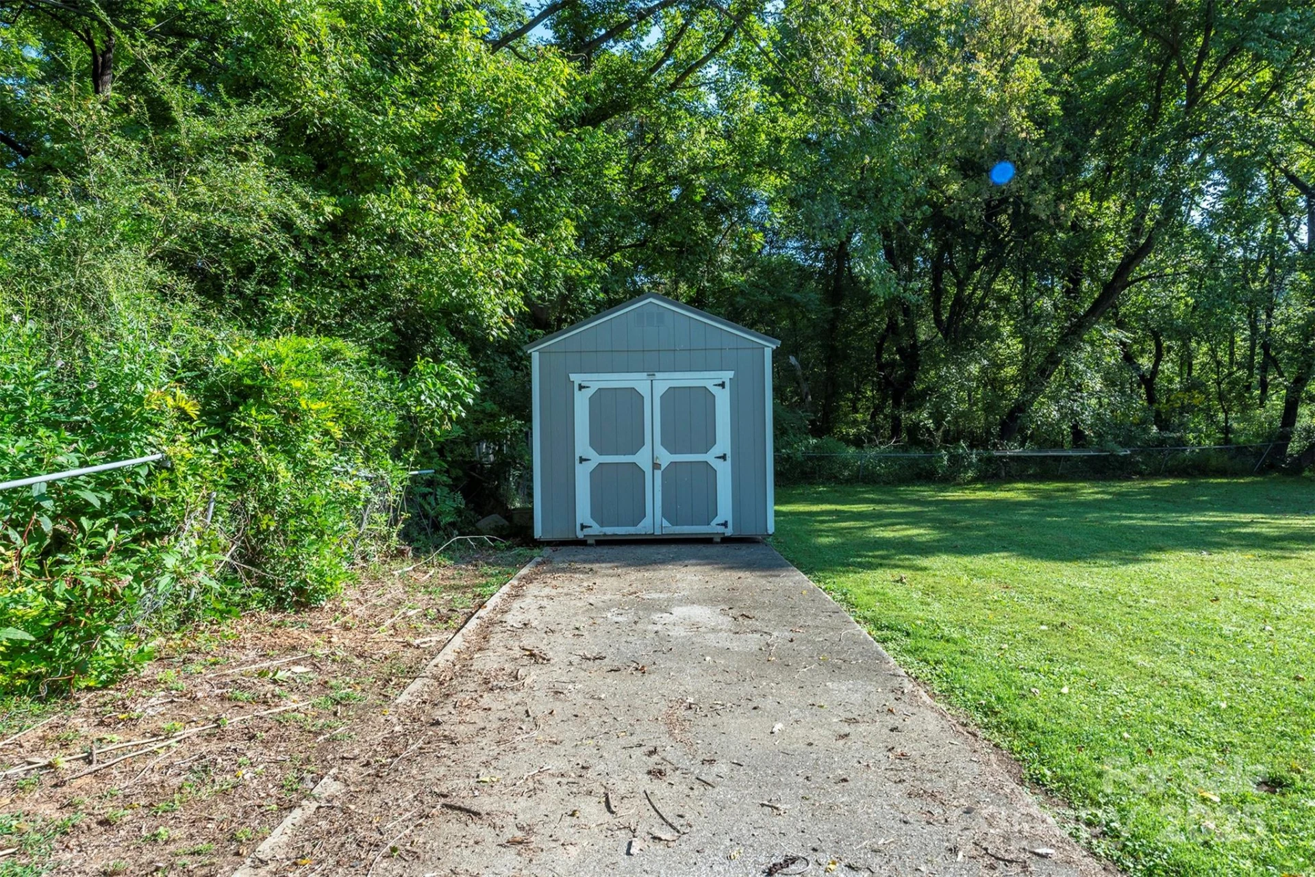 2305 Rutherford Road - Photo 31
