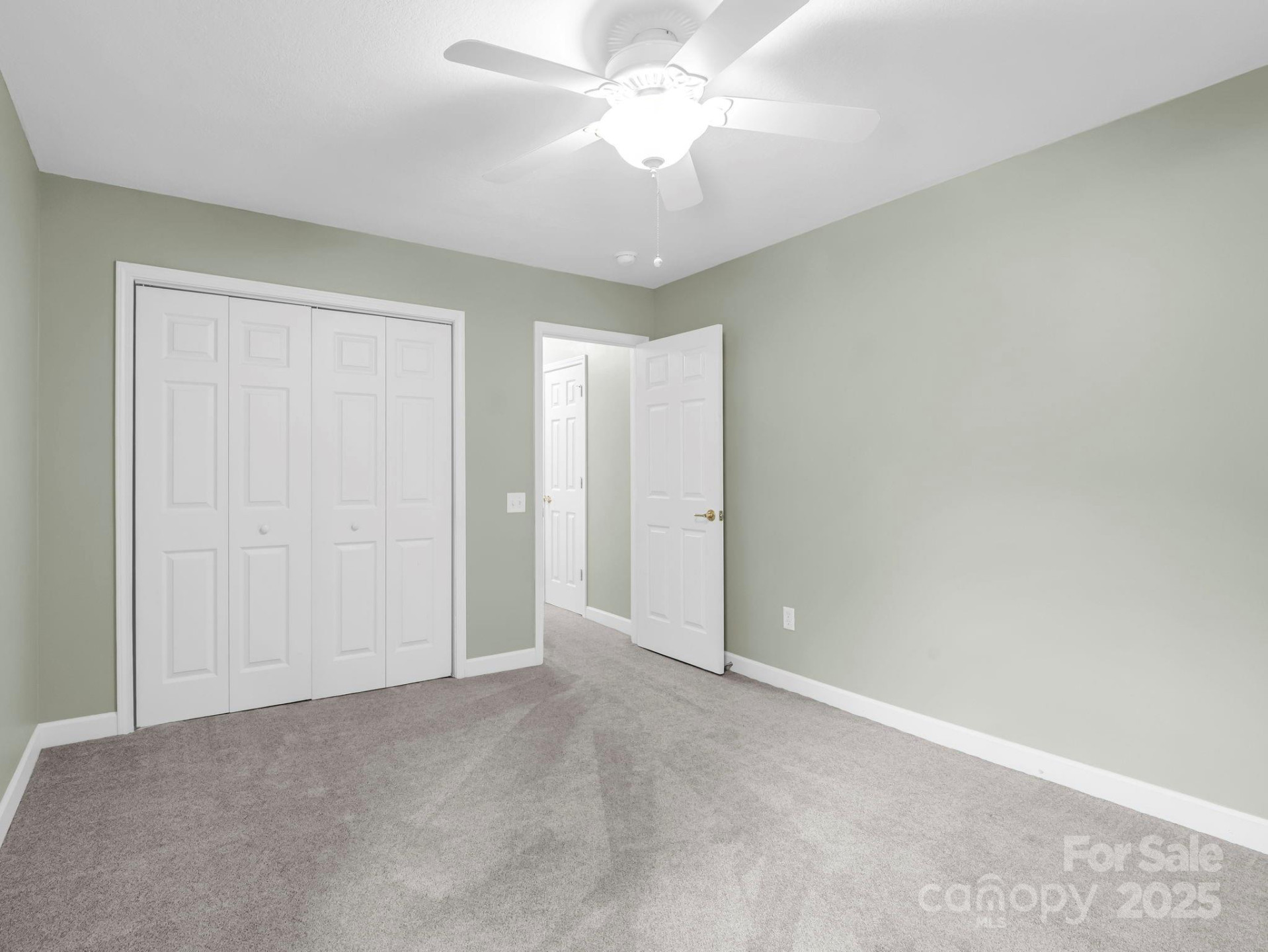 89 Victoria Park Drive - Photo 33