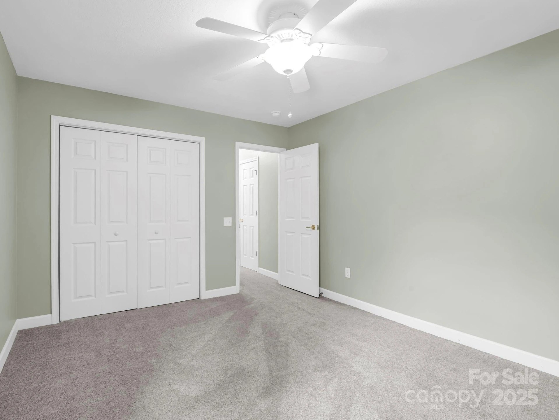 89 Victoria Park Drive - Photo 33