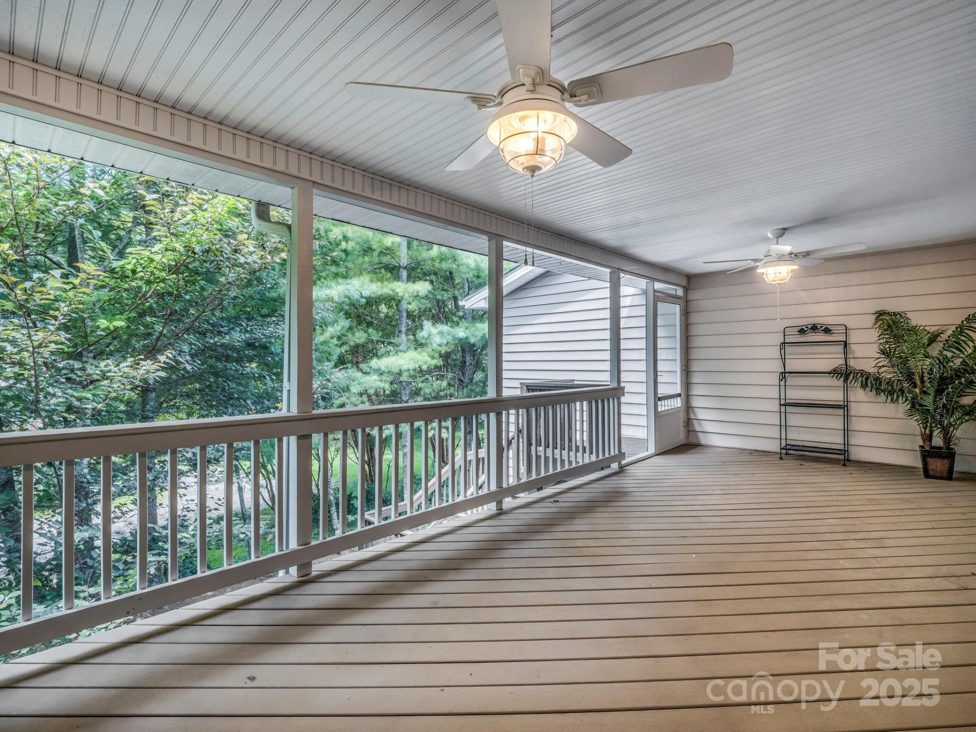 89 Victoria Park Drive - Photo 36