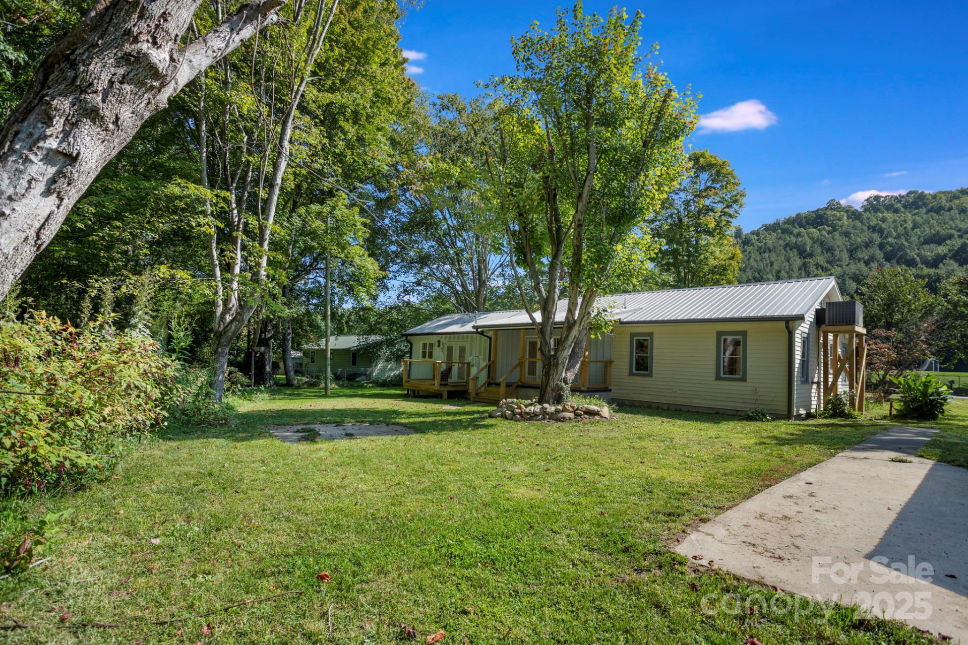 1808 Allens Creek Road - Photo 6