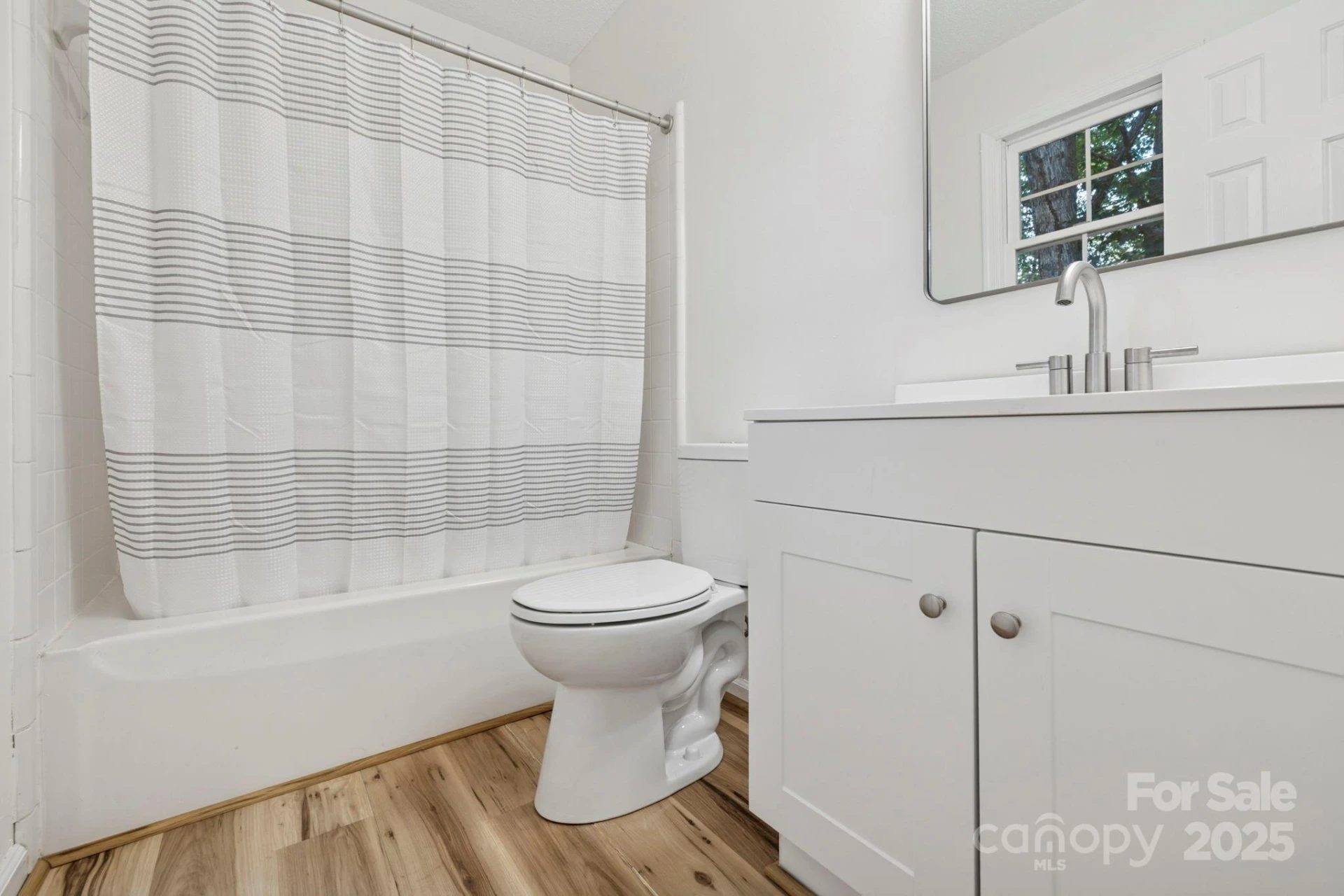 208 Southwood Court - Photo 16